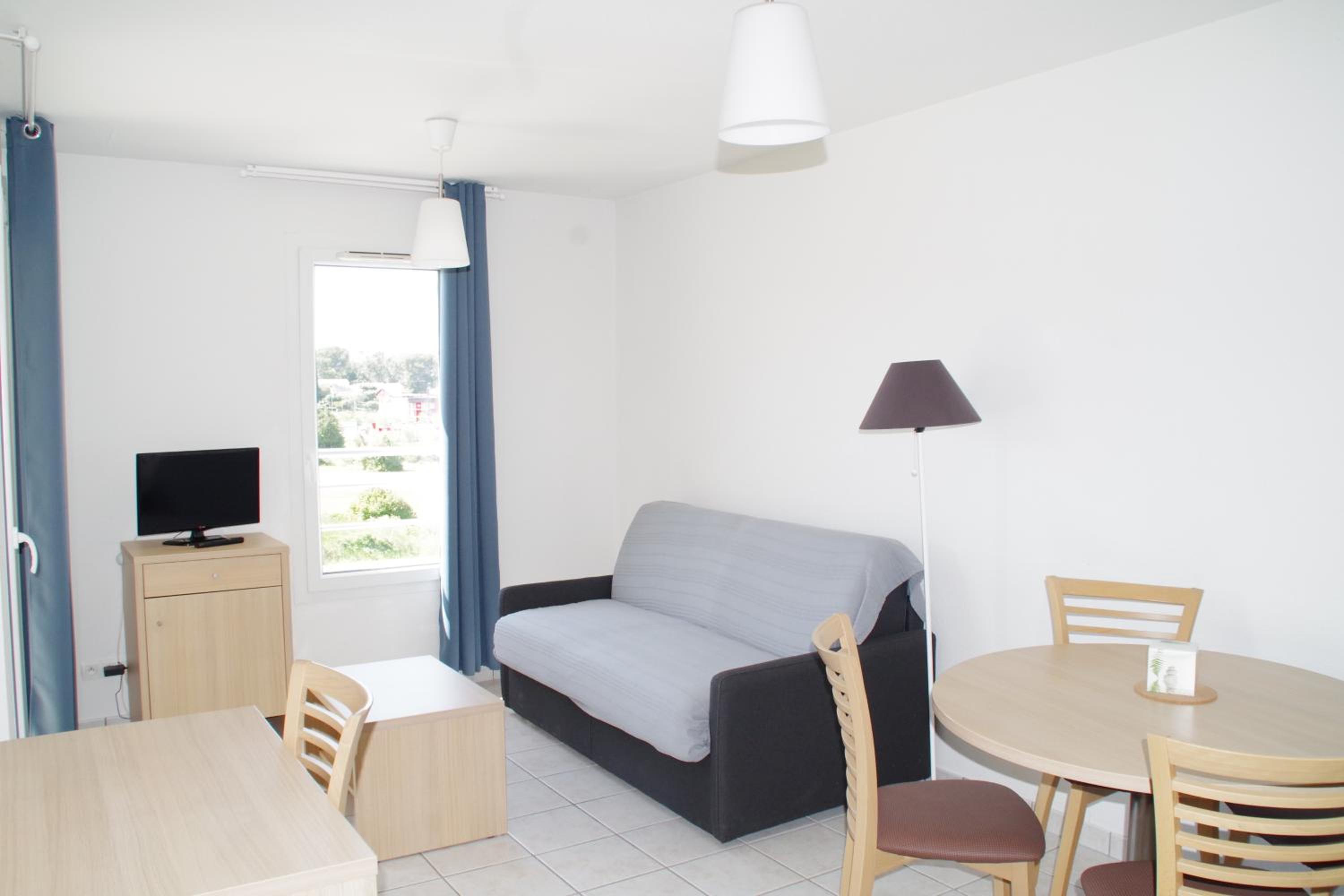 Apartment - Photo 1