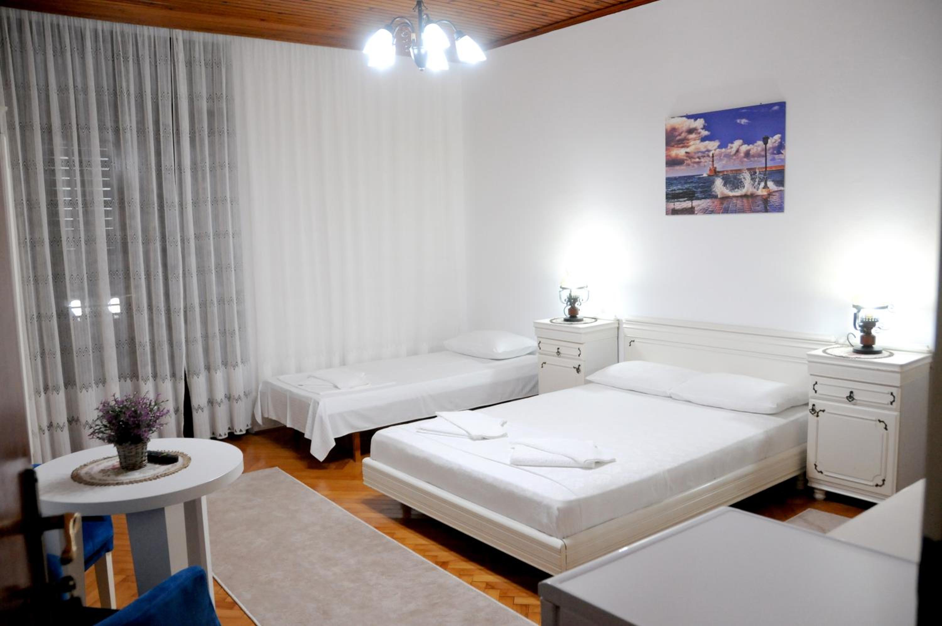 Triple Room with Private Bathroom photo 1