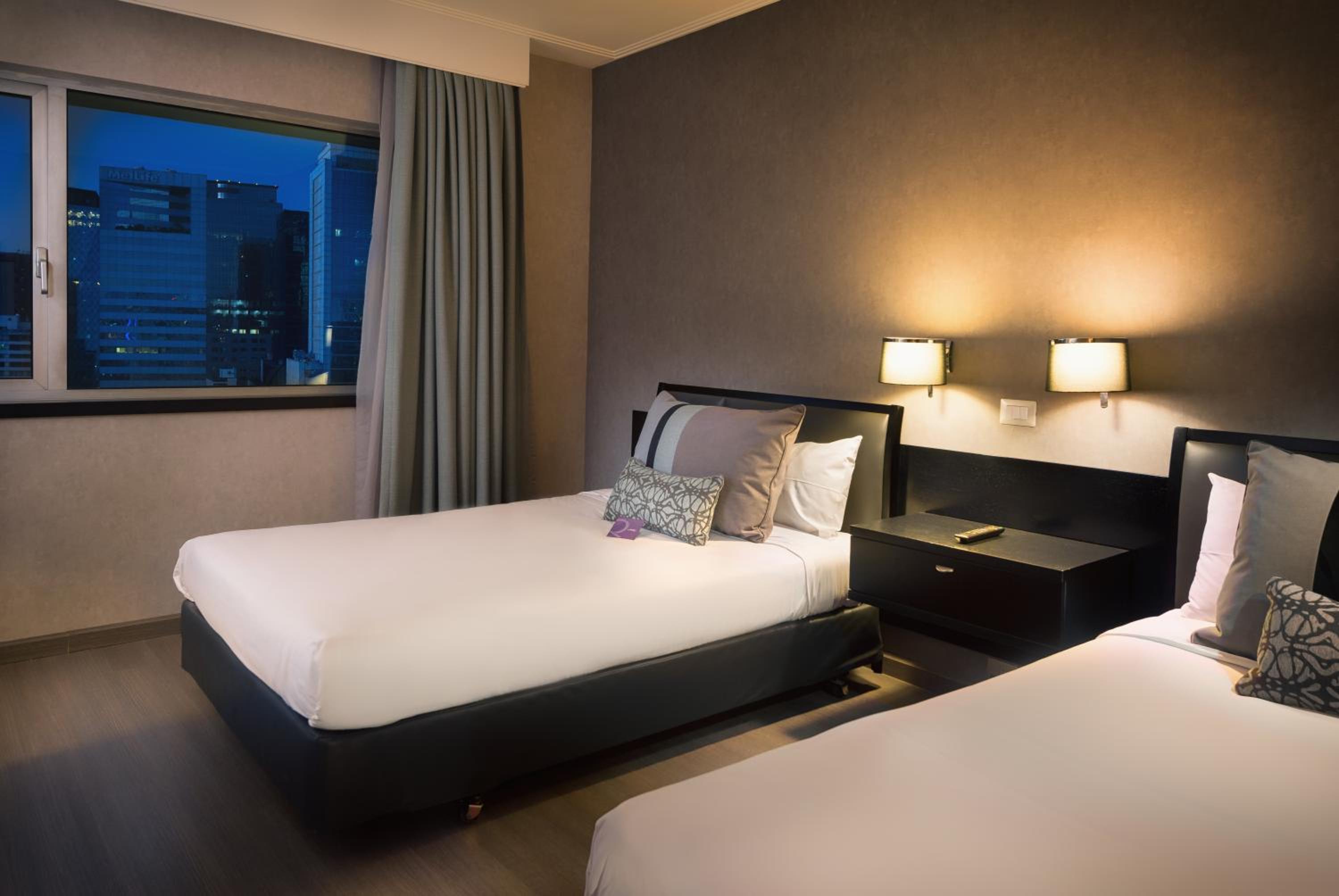 Superior Room with 2 Double Beds - Photo 4