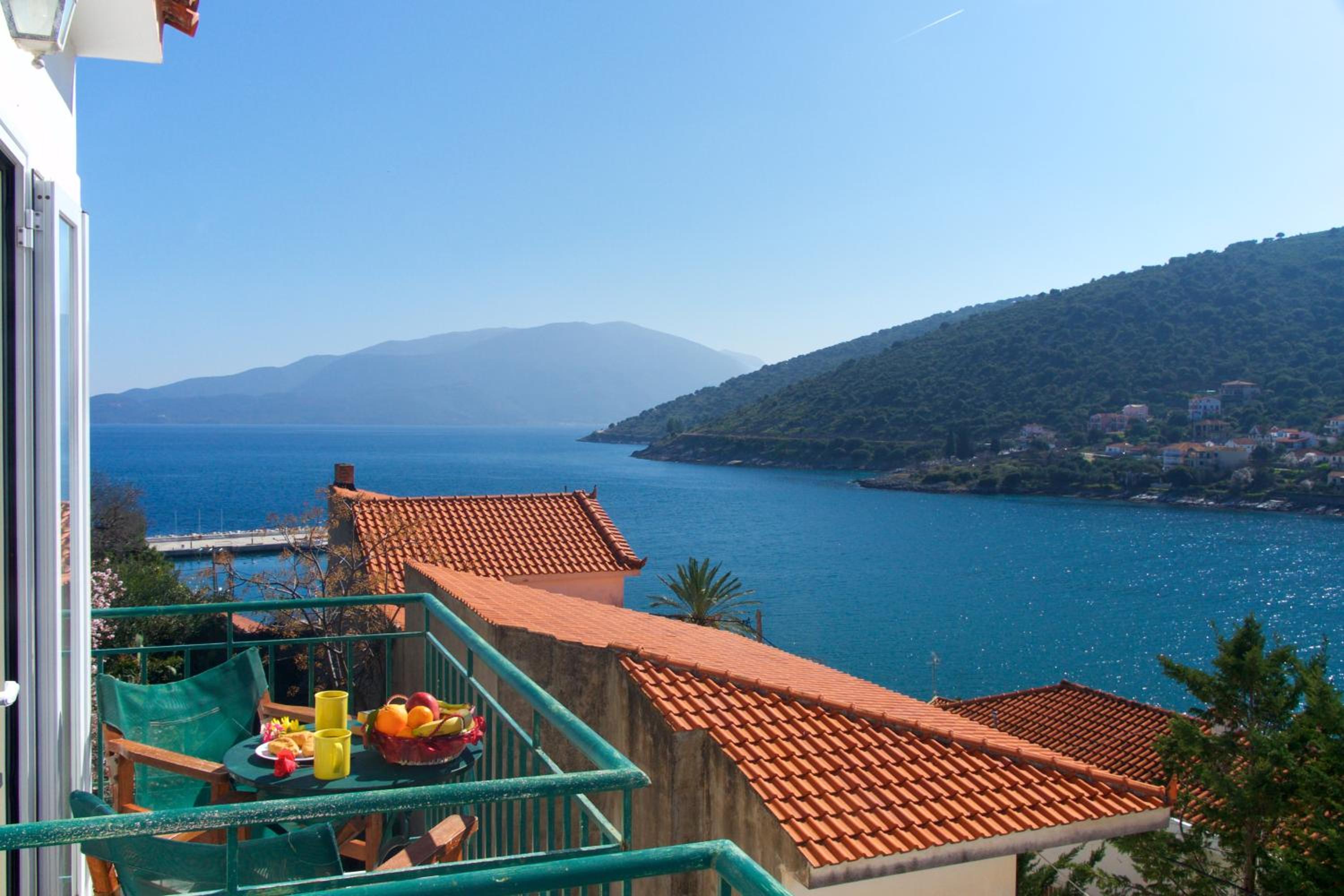 Apartment with Sea View photo 2