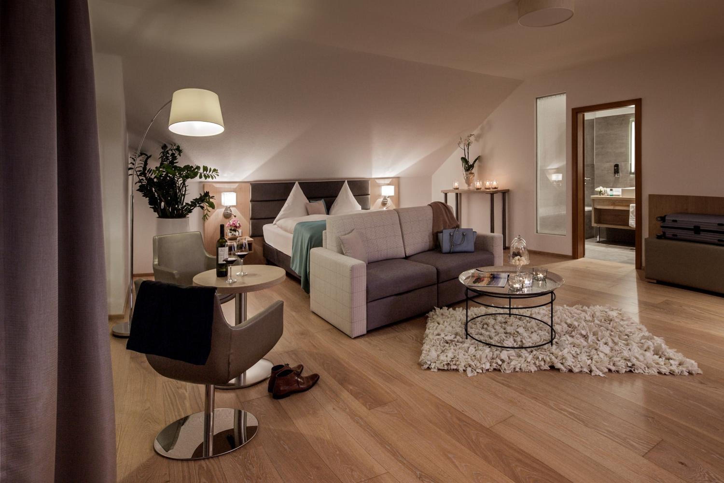Junior Suite with Balcony