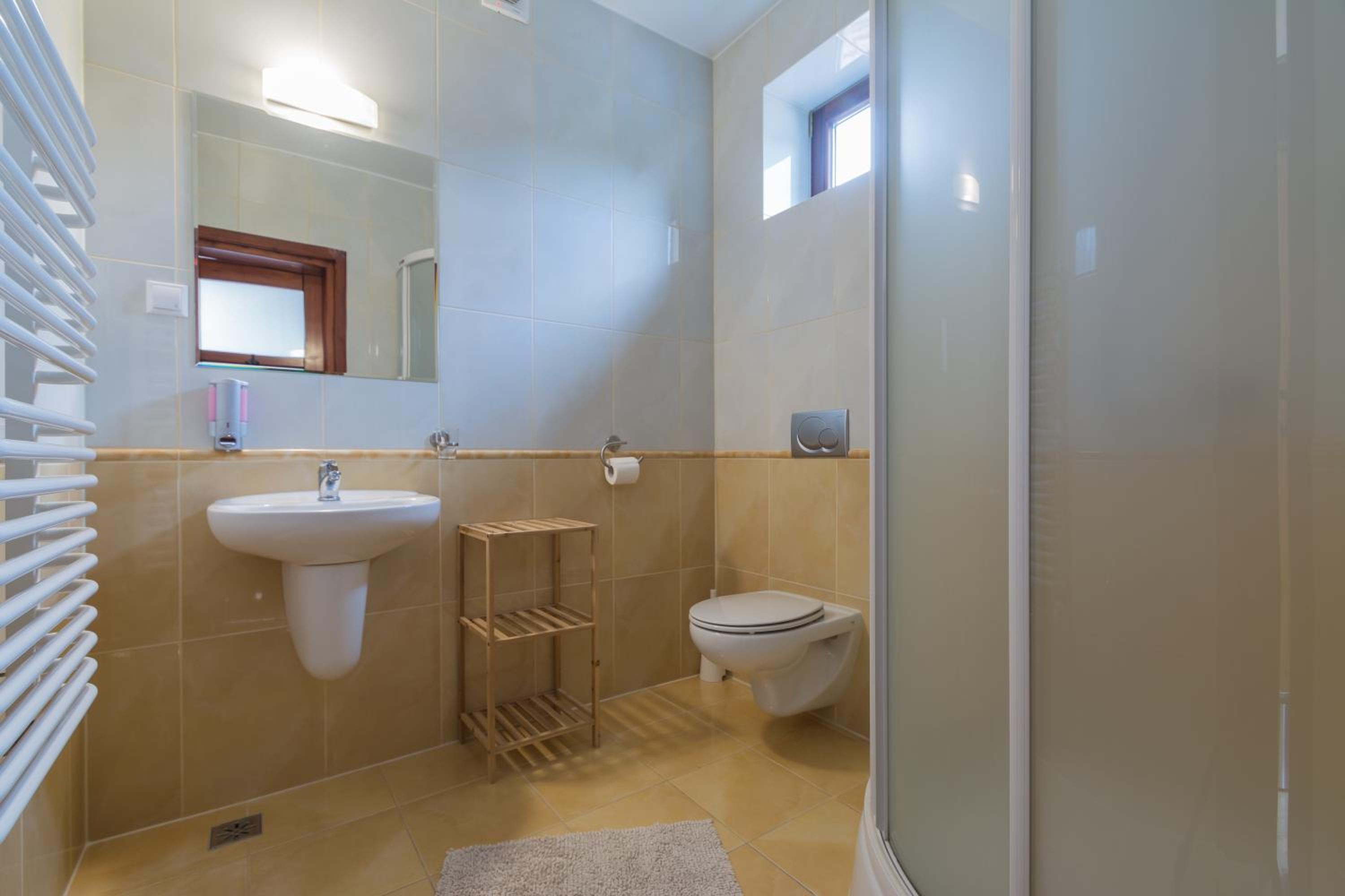 Triple Room With Private Bathroom photo 2