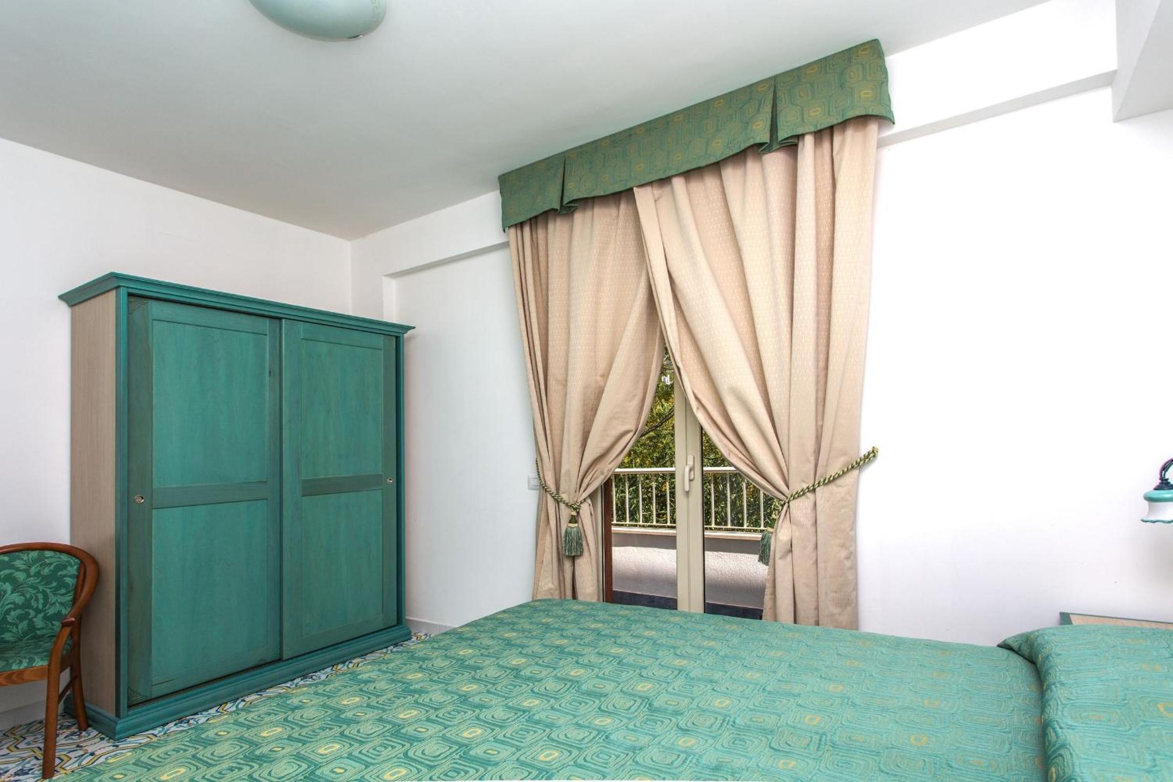 Three-Bedroom Apartment - Annex