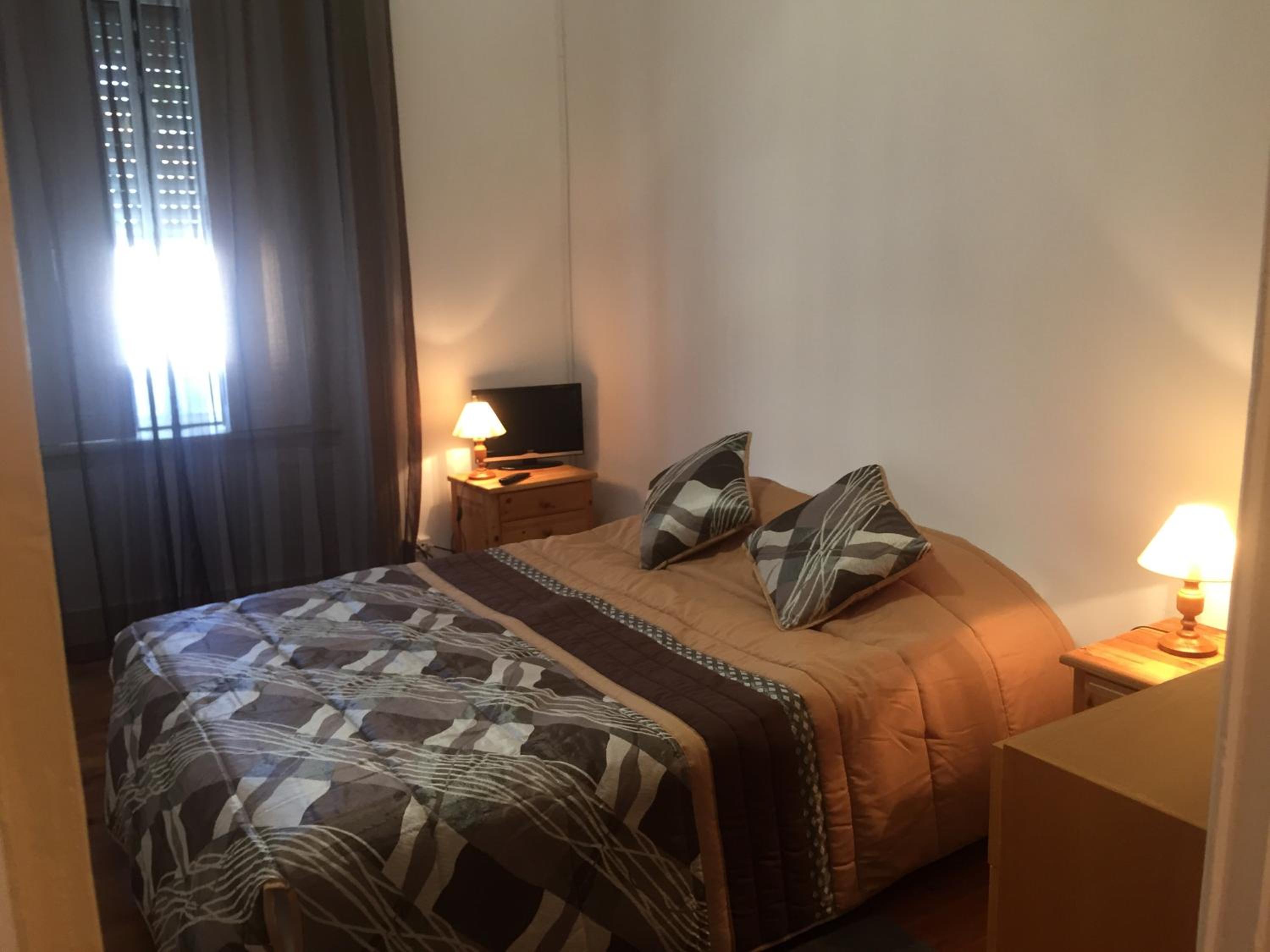 Suite - Photo 1