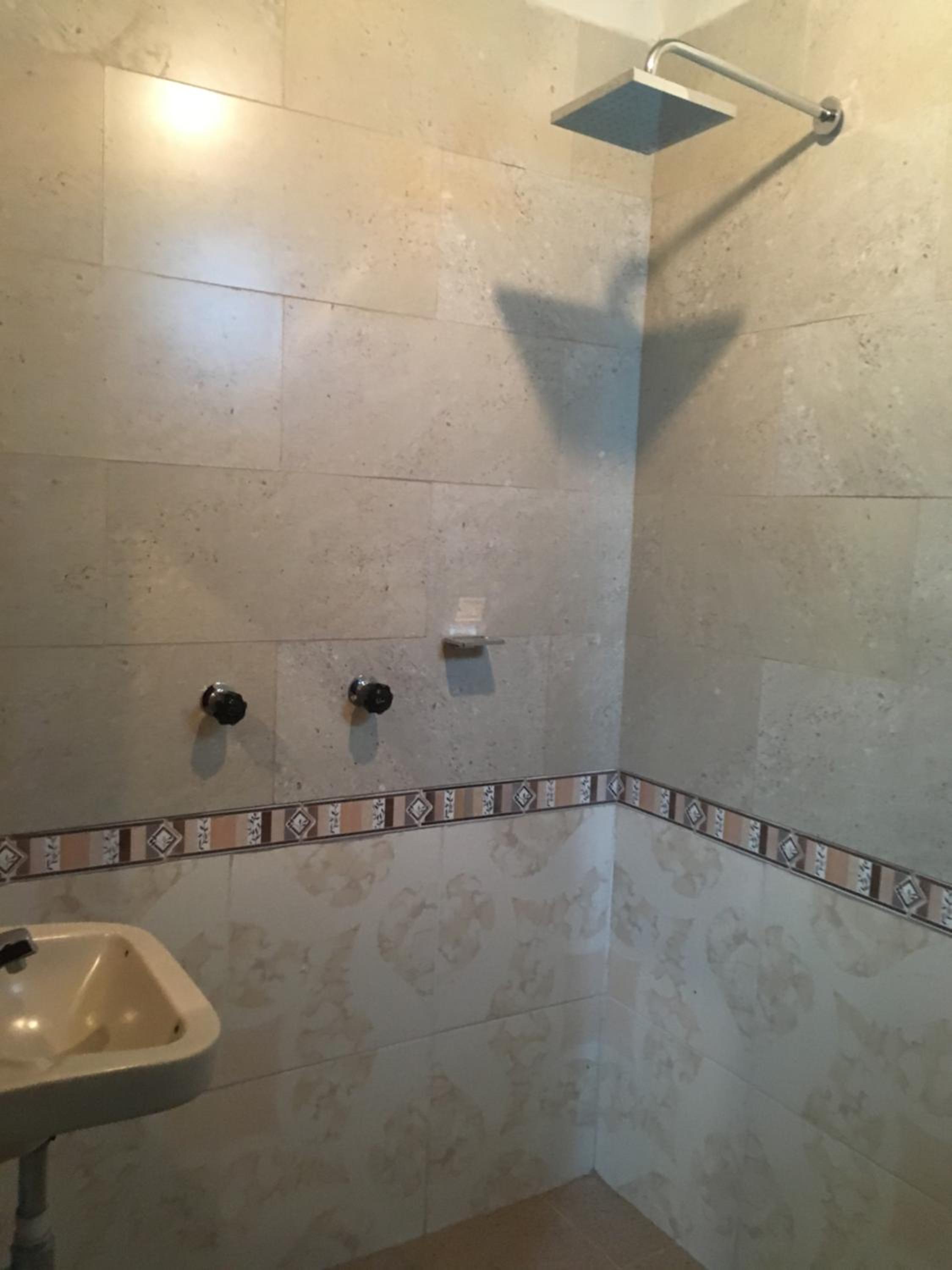 Classic Triple Room - Photo 4