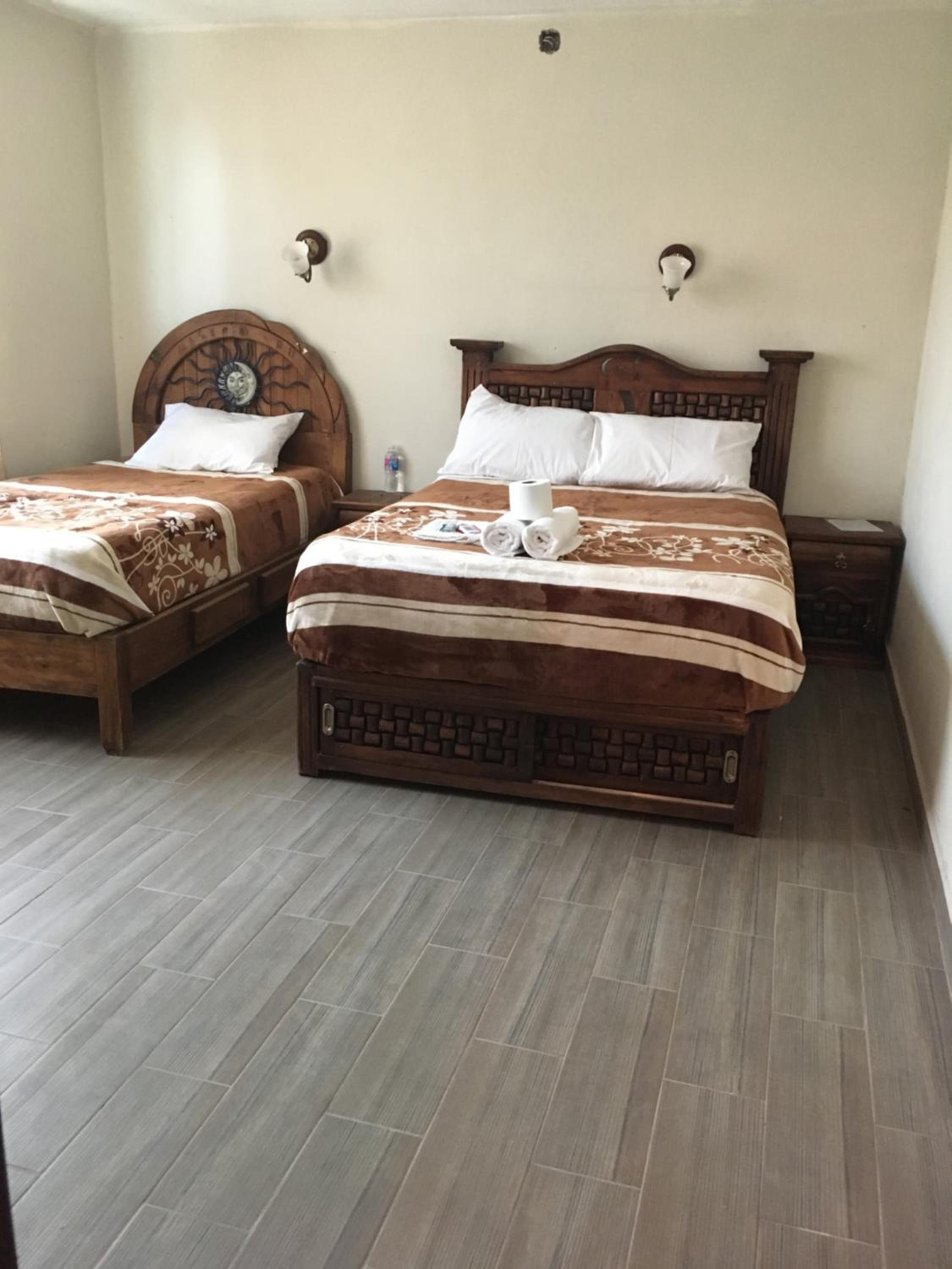 Classic Triple Room - Photo 6