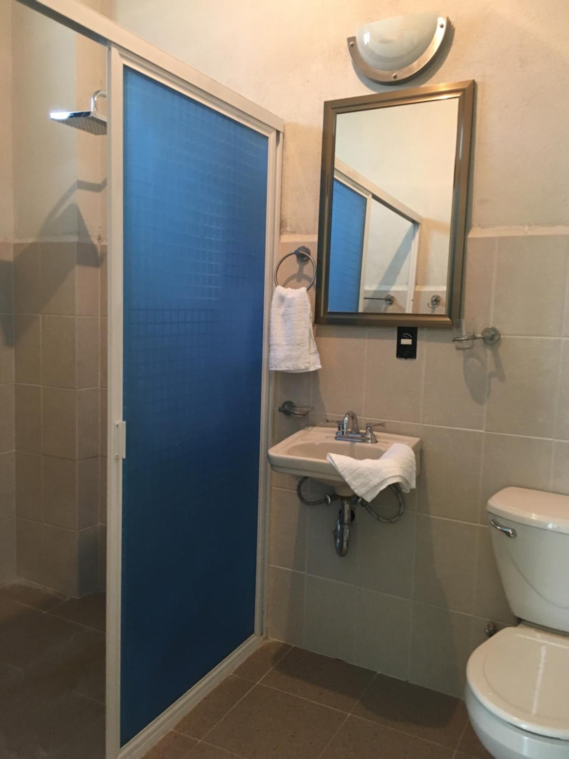 Deluxe Double Room with Balcony - Photo 19