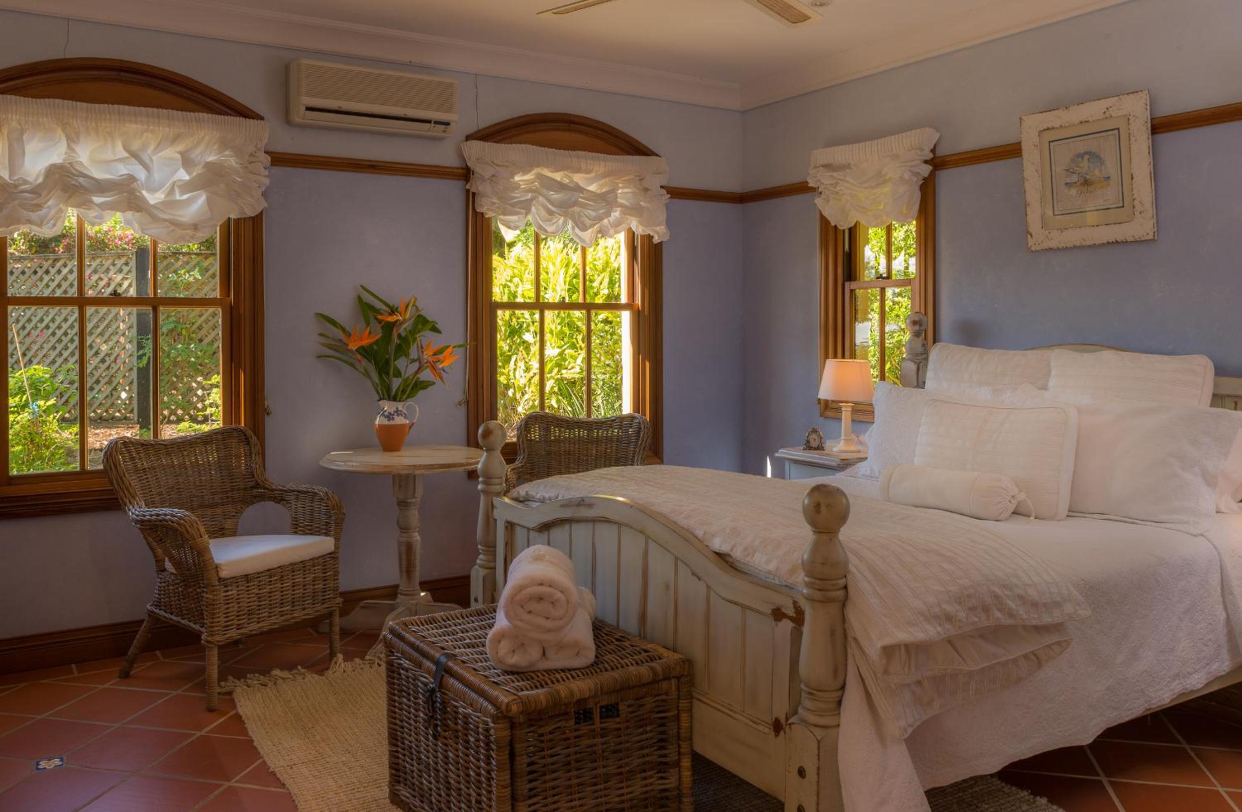 Queen Room with Spa Bath - Photo 2