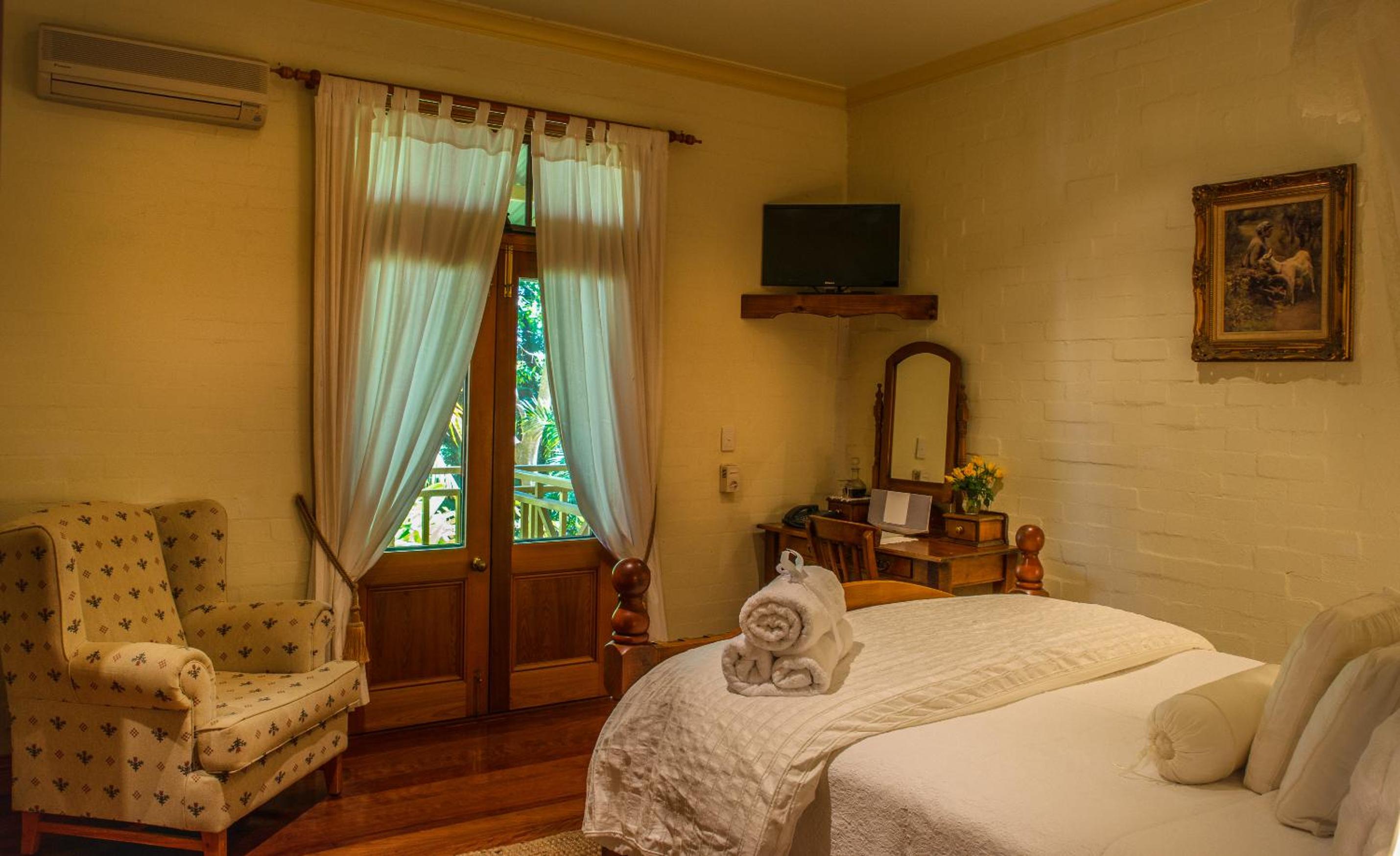 Standard Double Room - Photo 1