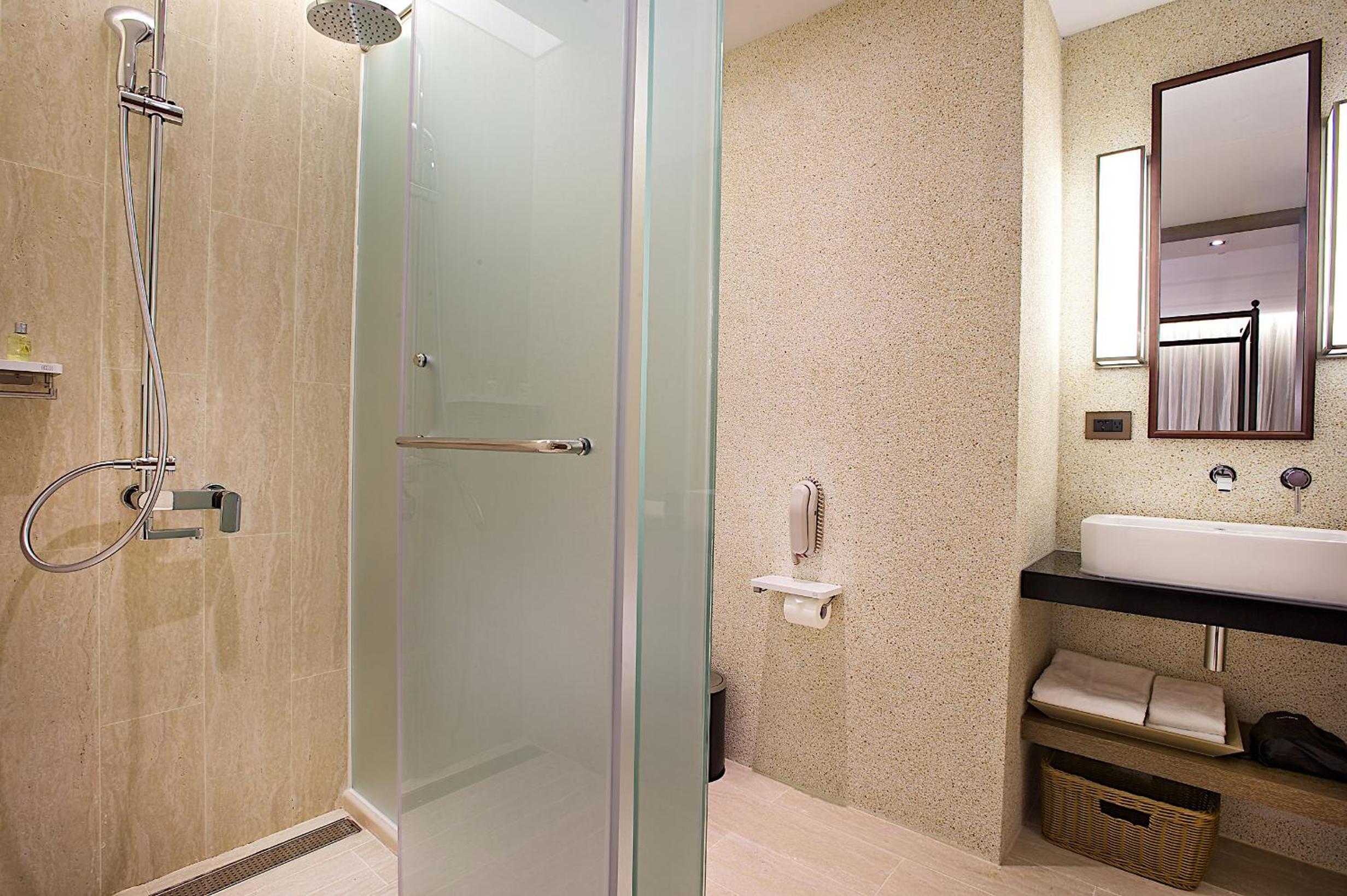 Executive Suite photo 2