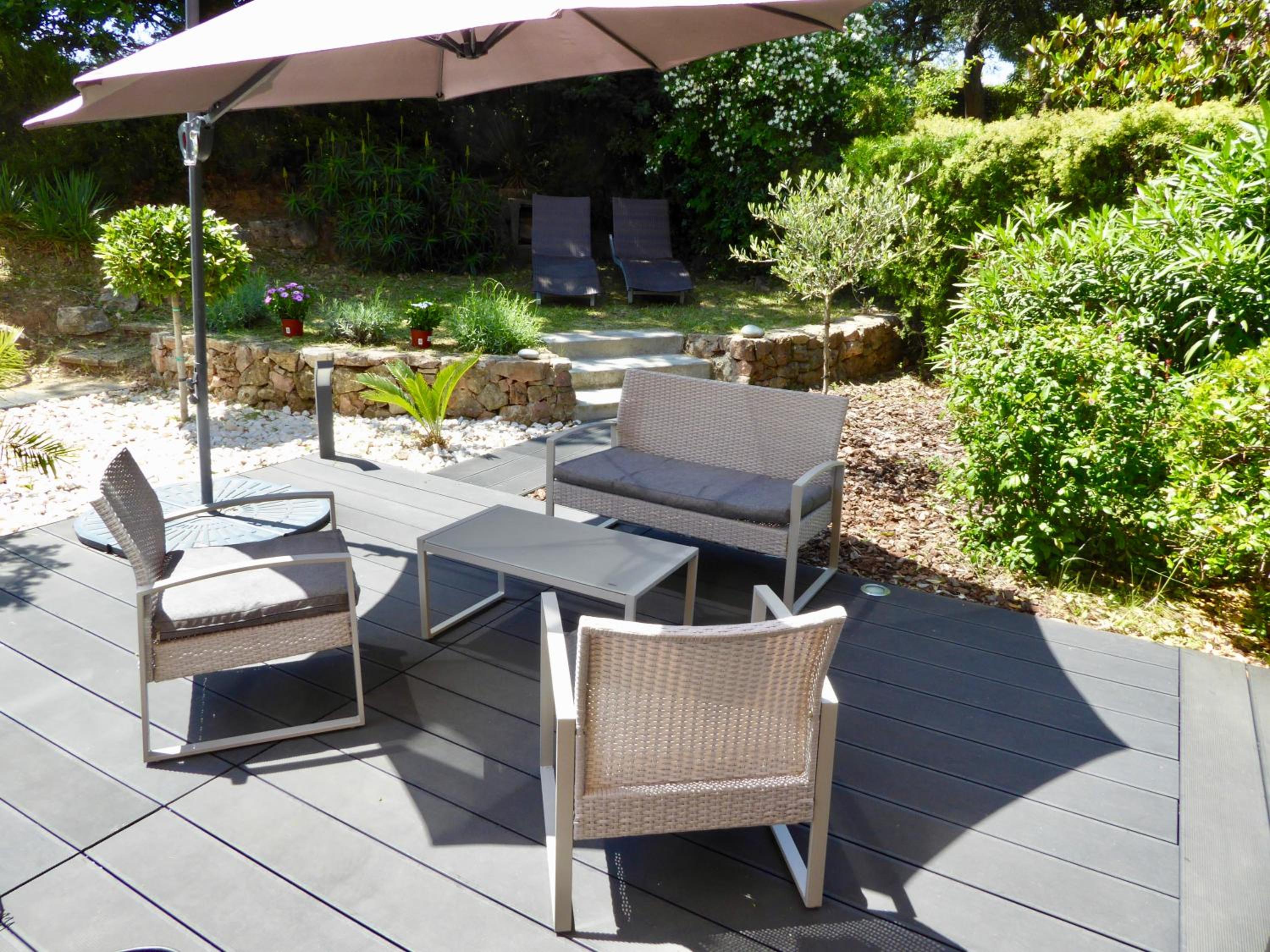 Apartment with Garden View photo 2