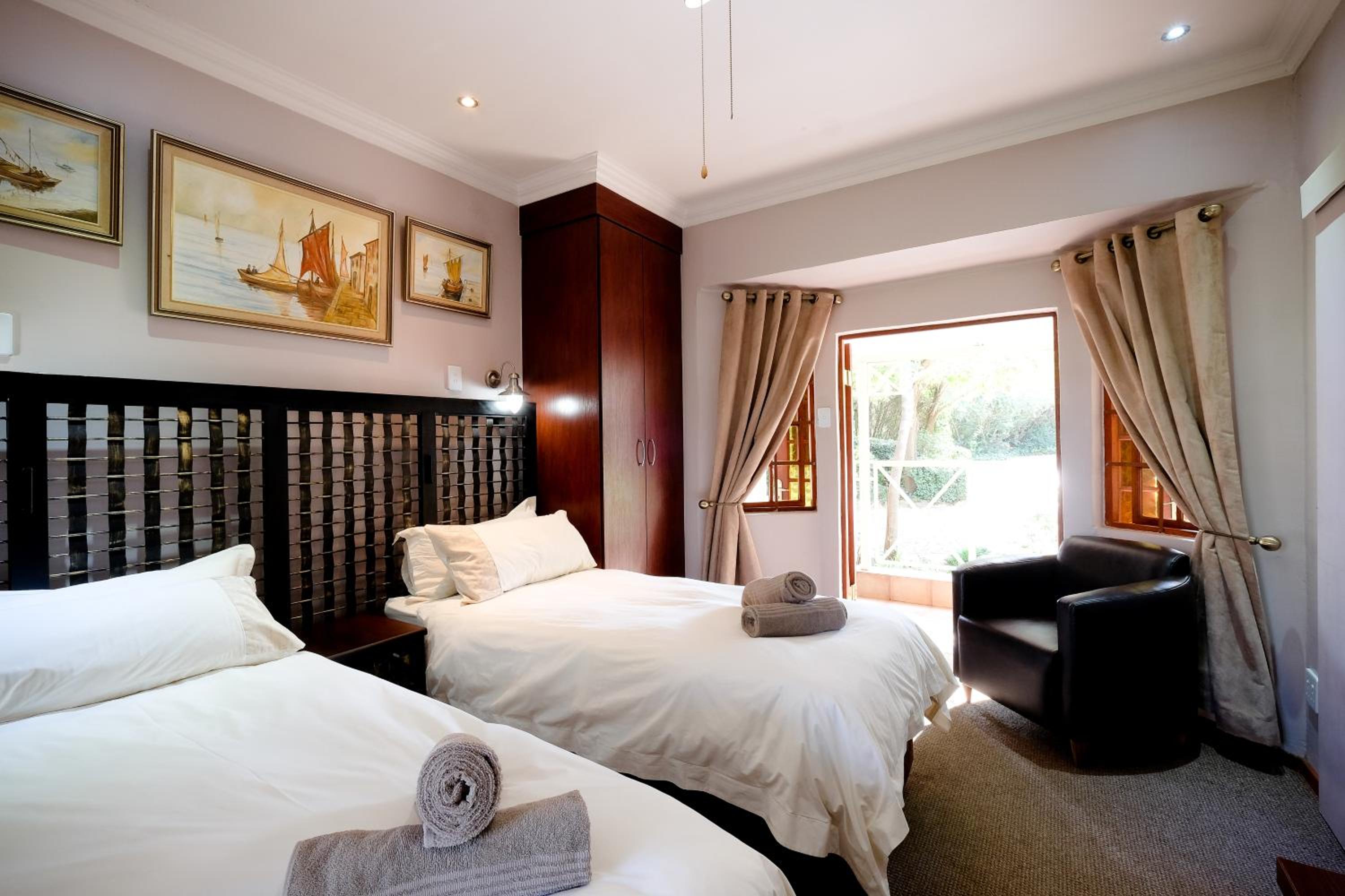 Standard Double or Twin Room with Garden View