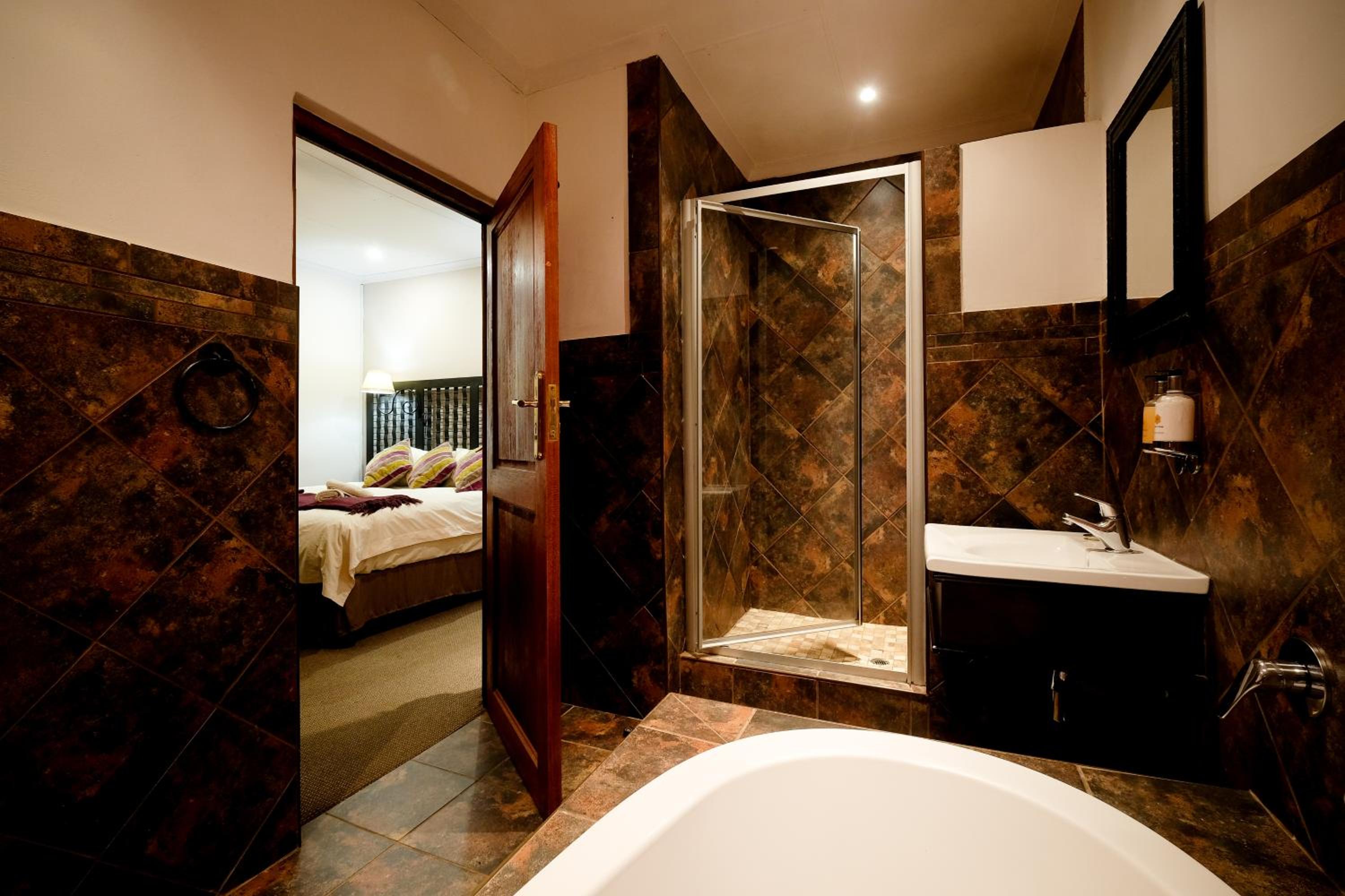 Deluxe Double Room photo 2