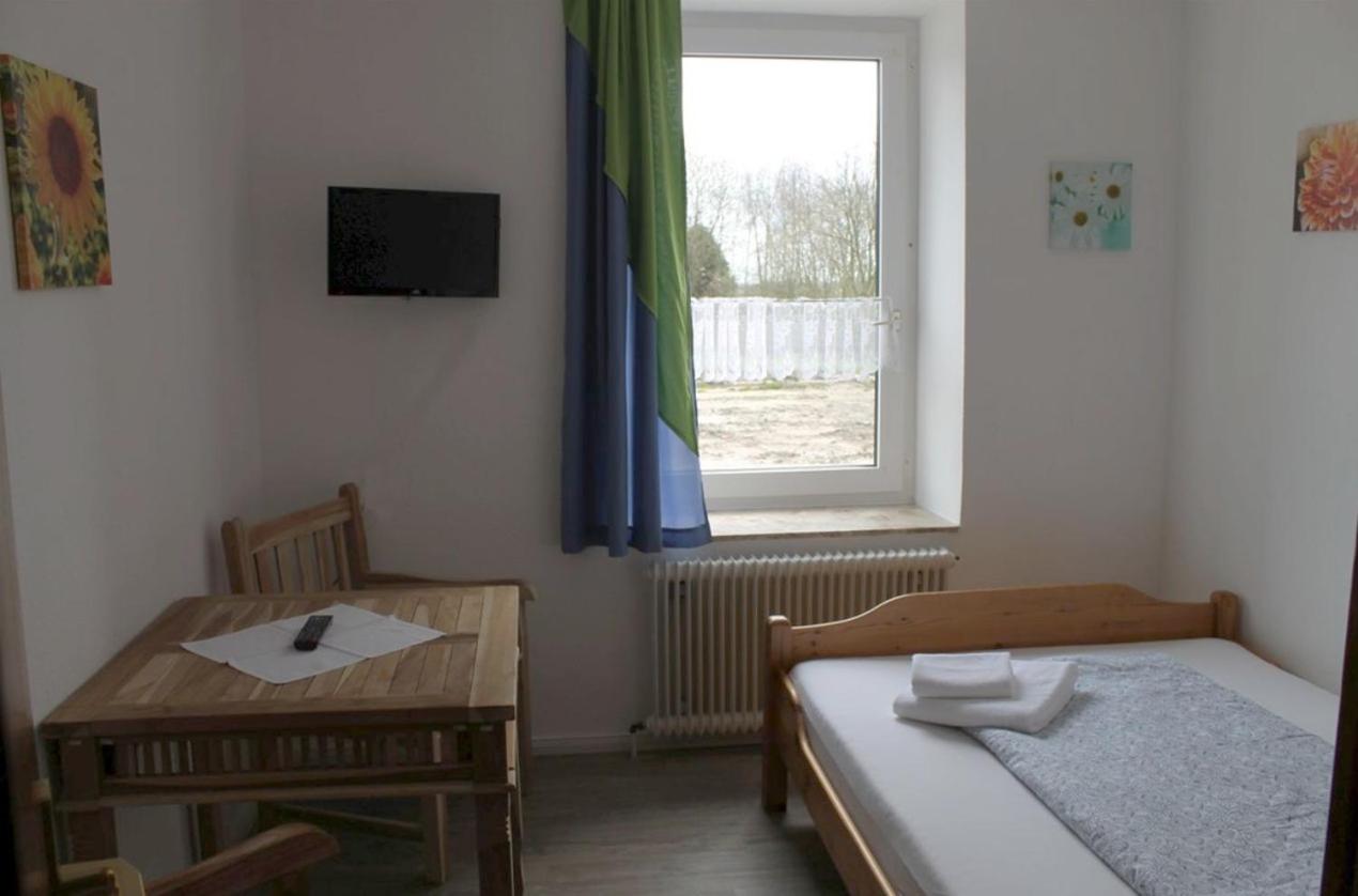 Single Room photo 1