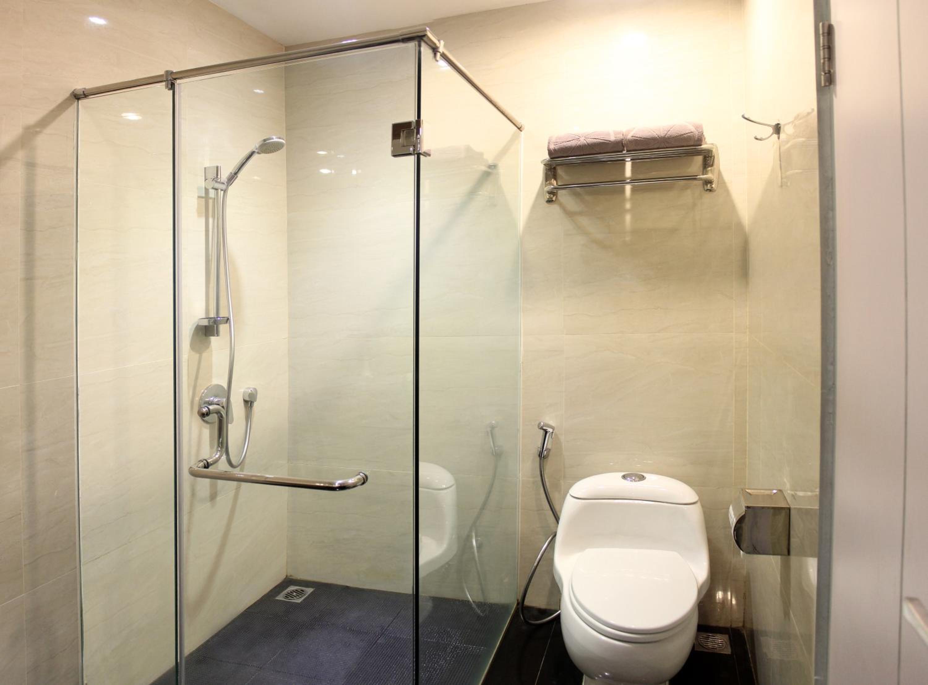 Deluxe Double or Twin Room photo 2