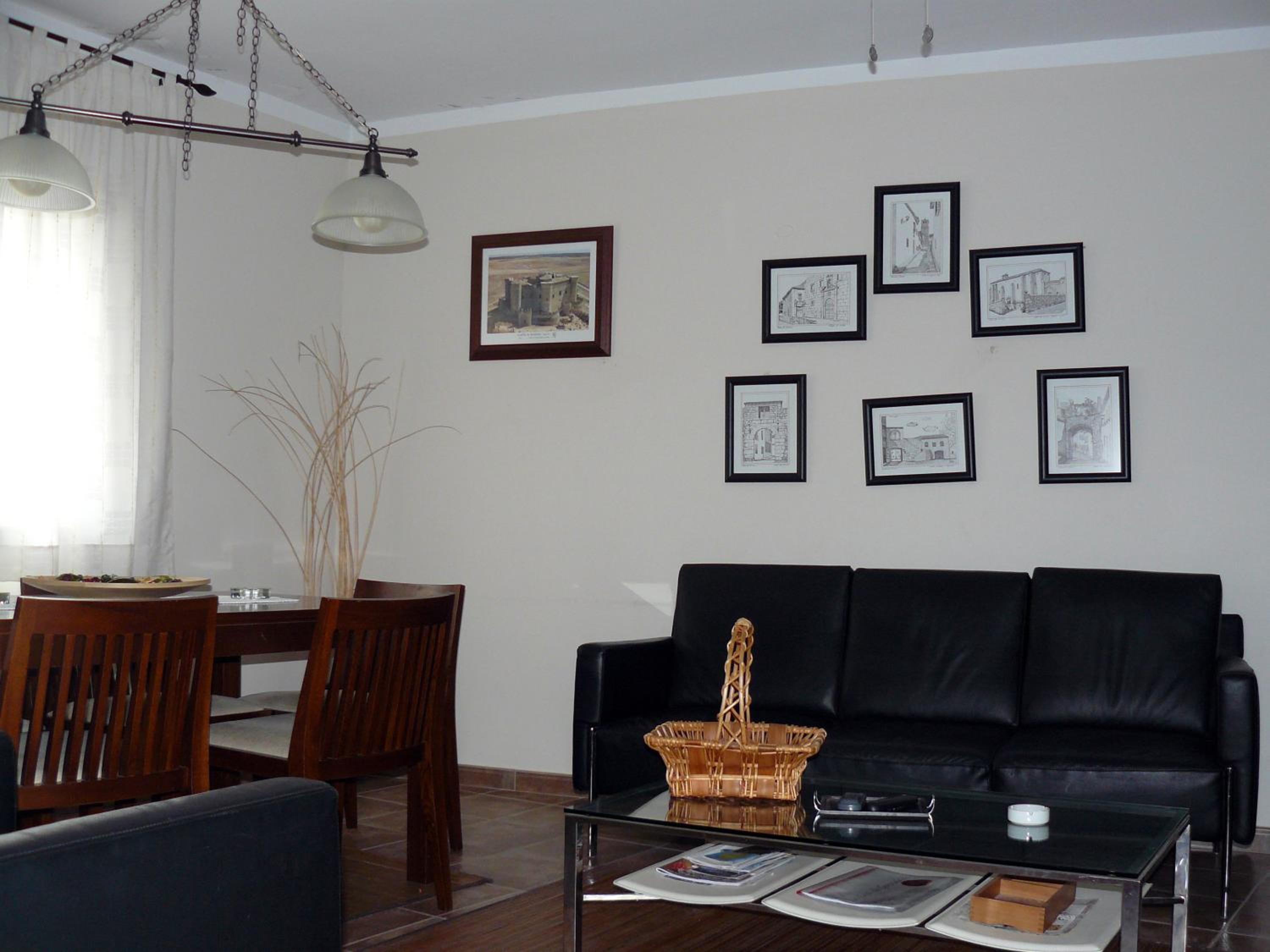 Three-Bedroom House - Photo 37