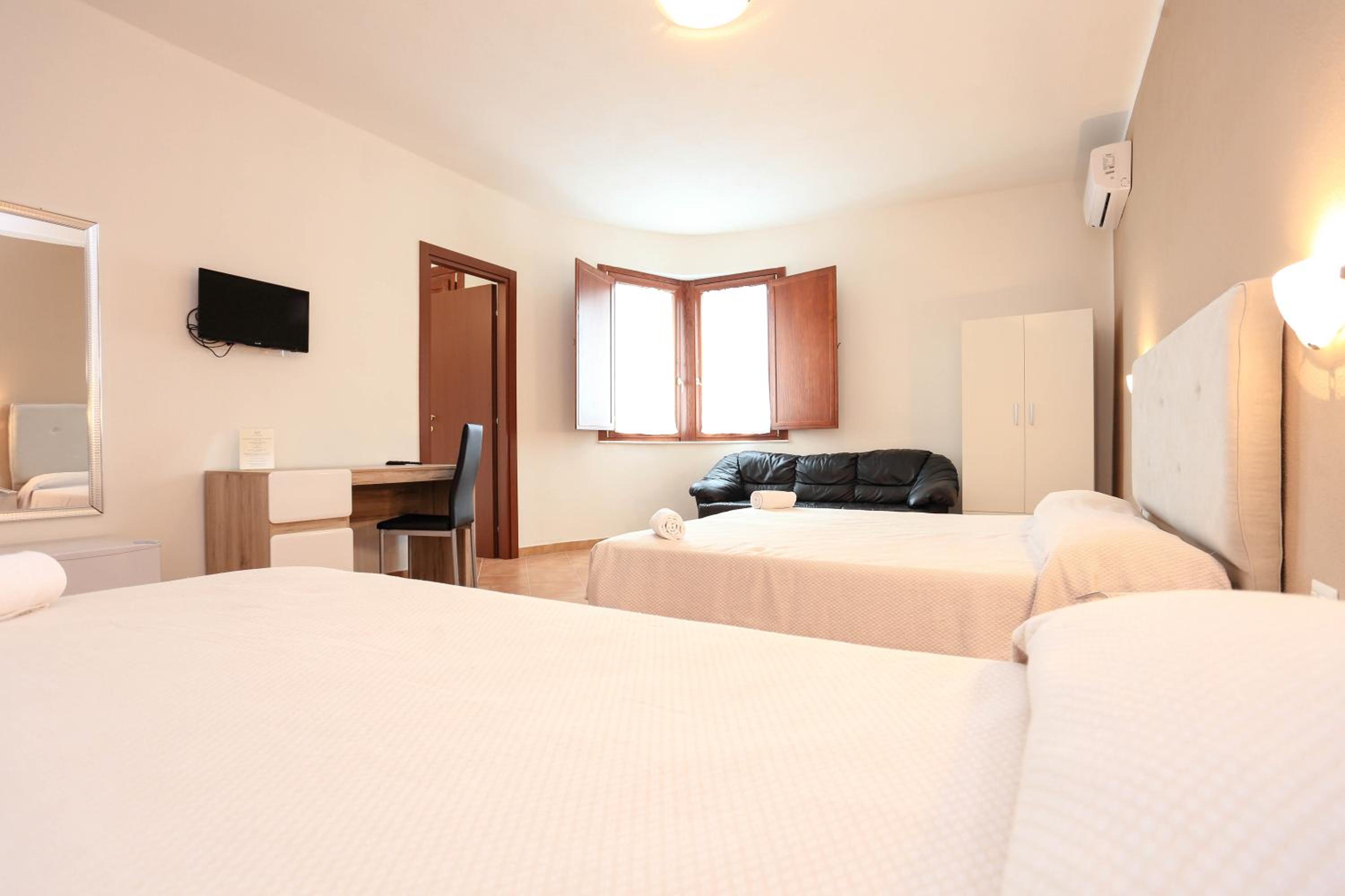 Superior Triple Room with Sea View