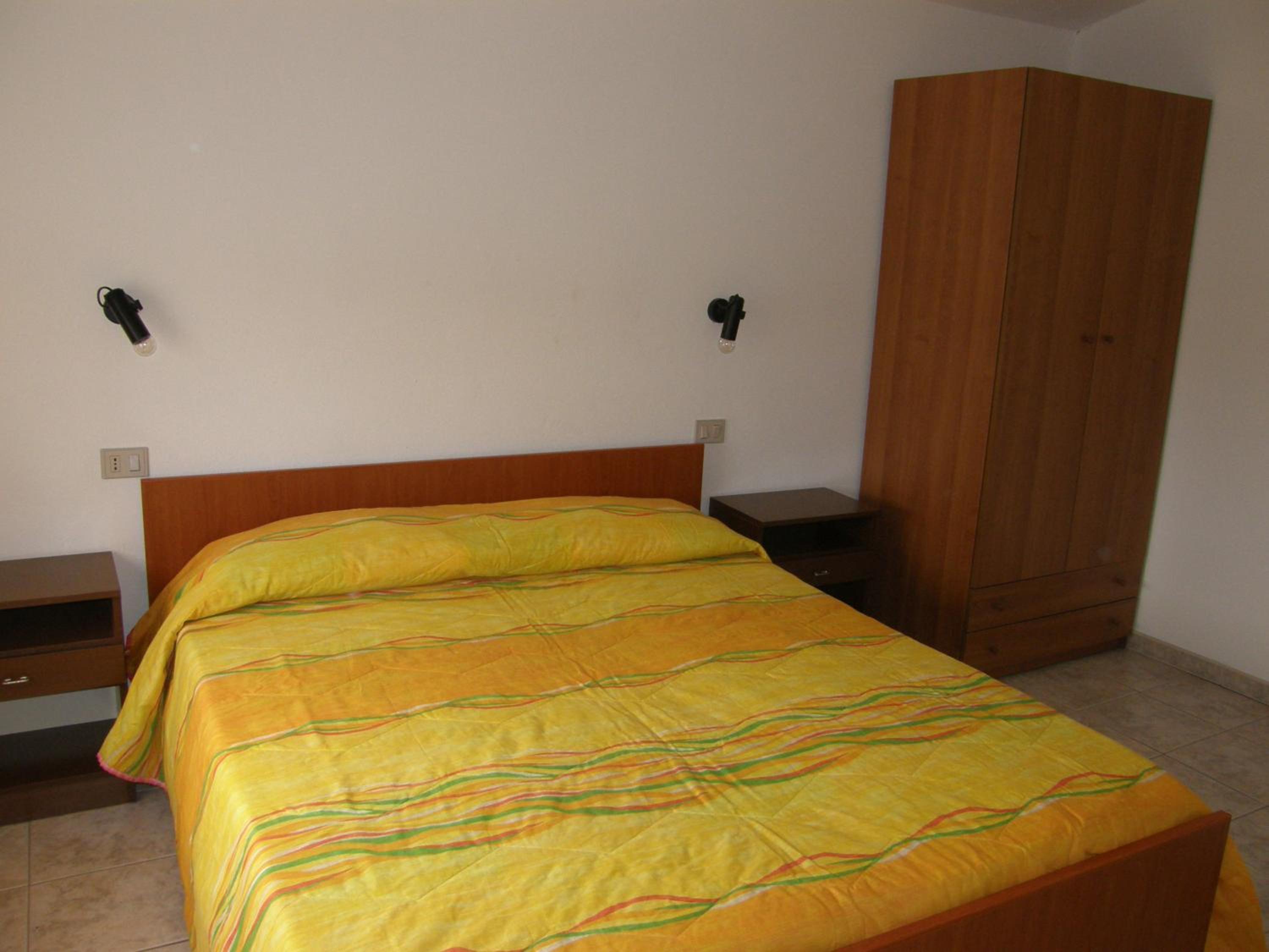 Two-Bedroom Apartment (6 Adults) photo 1