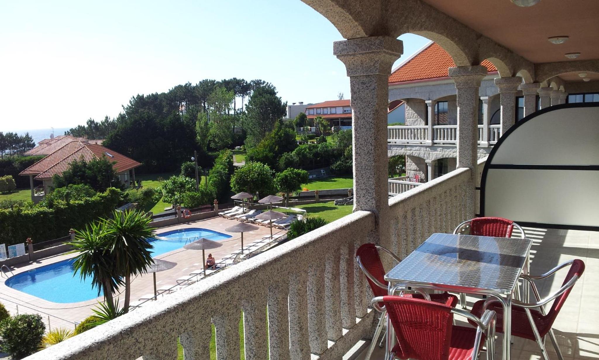 Two-Bedroom Apartment with Sea View (5 Adults + 1 Child) photo 3