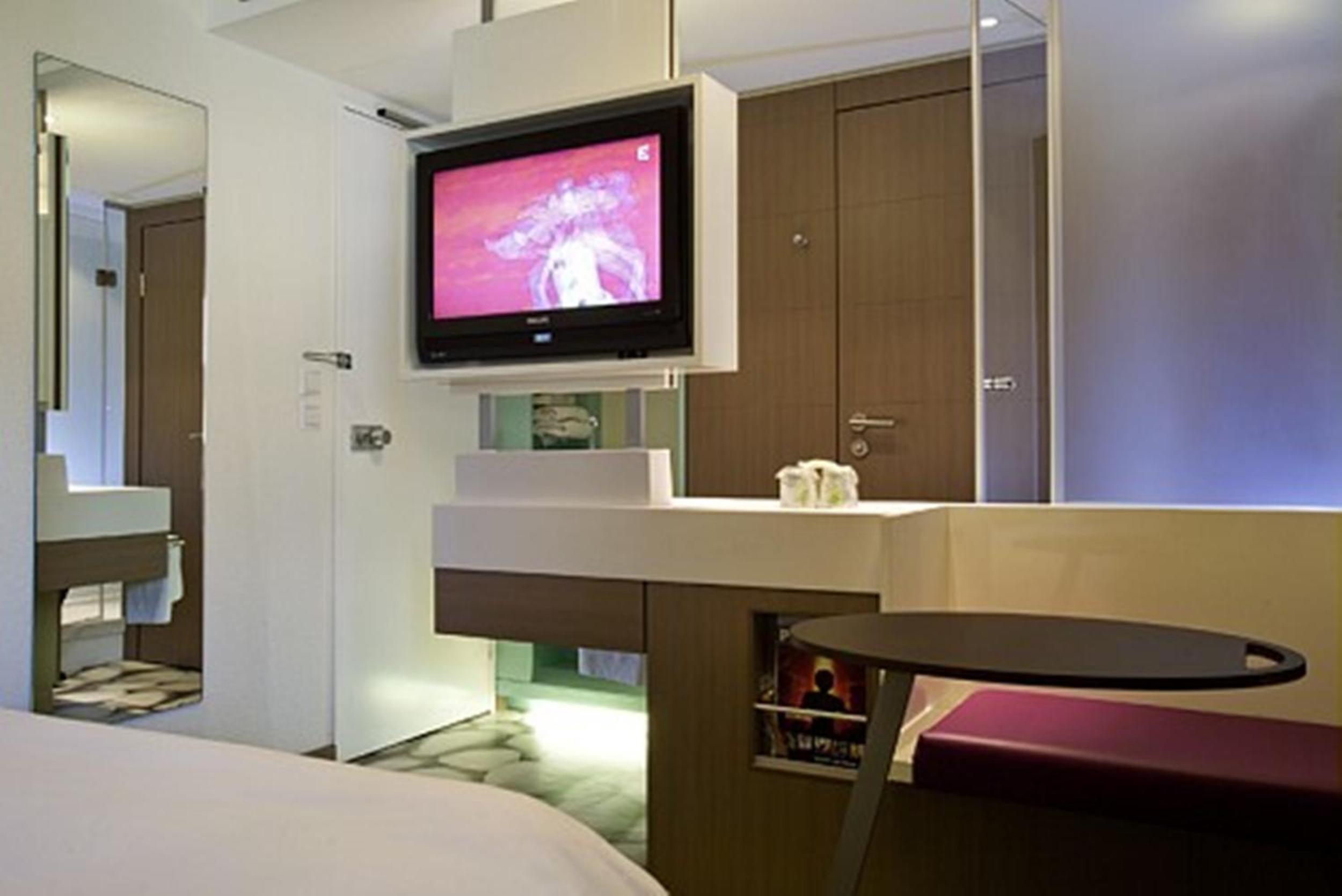 Standard Double Room - Photo 2