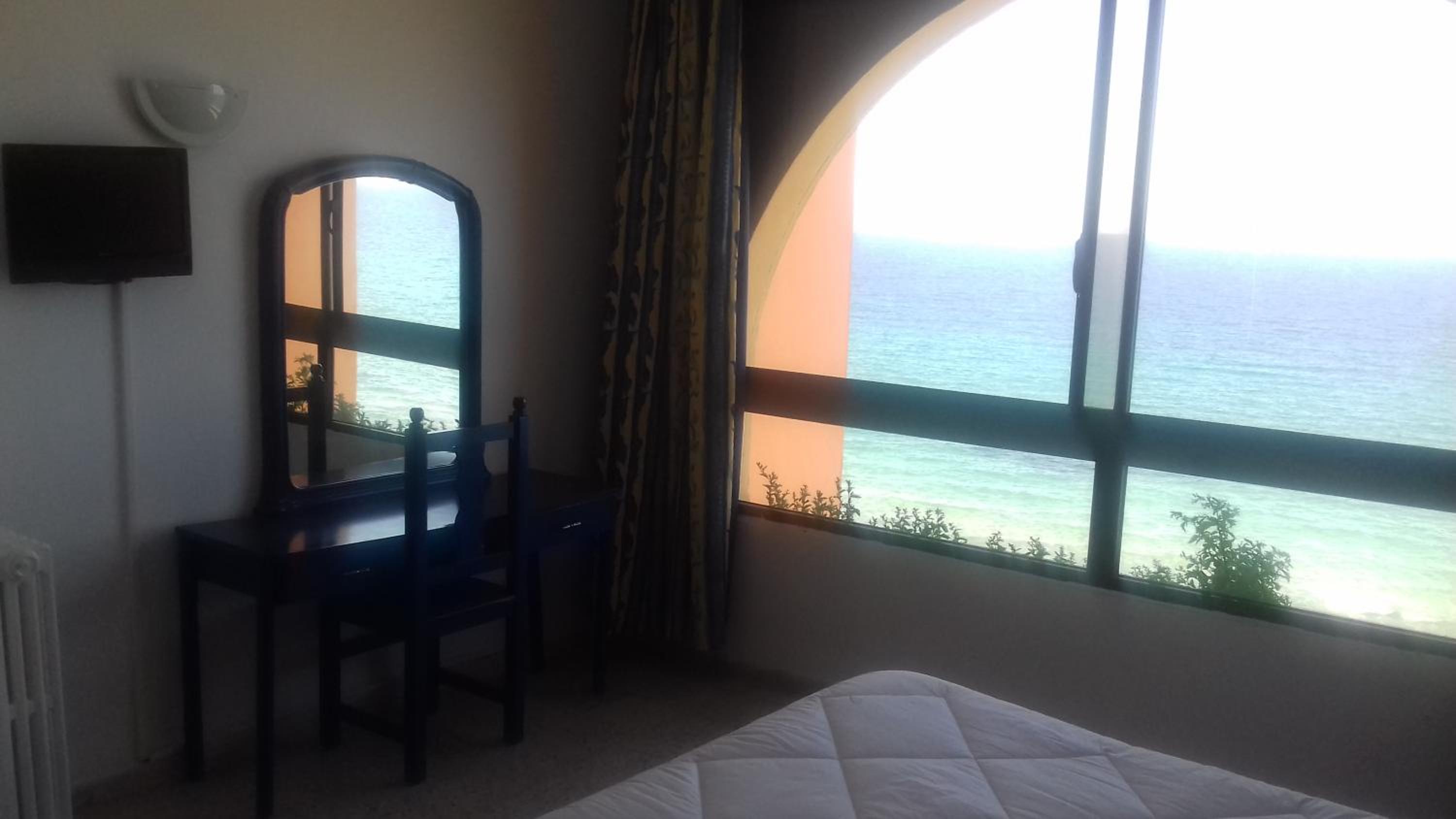 Double Room - Photo 5