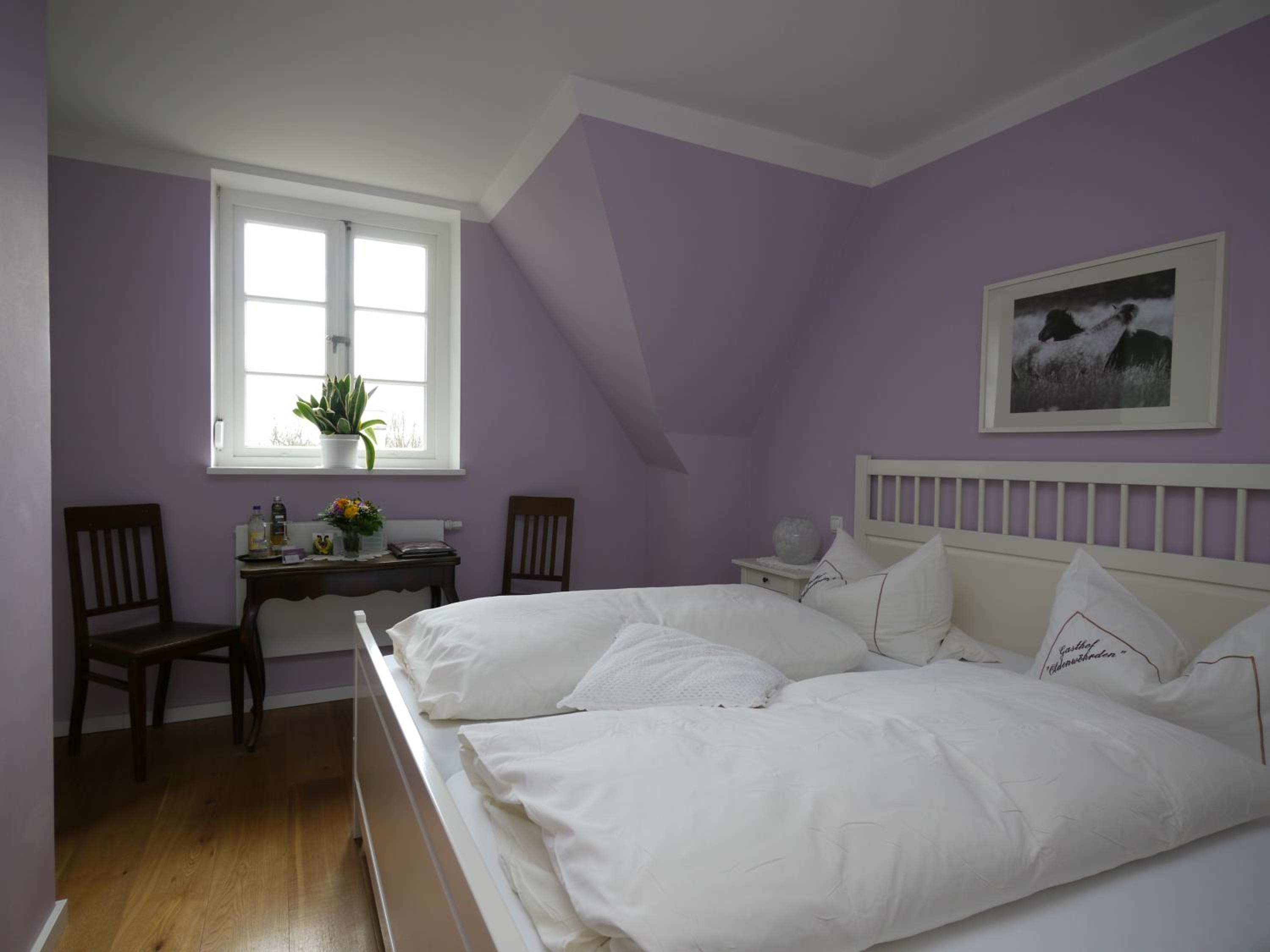 Suite - Photo 8