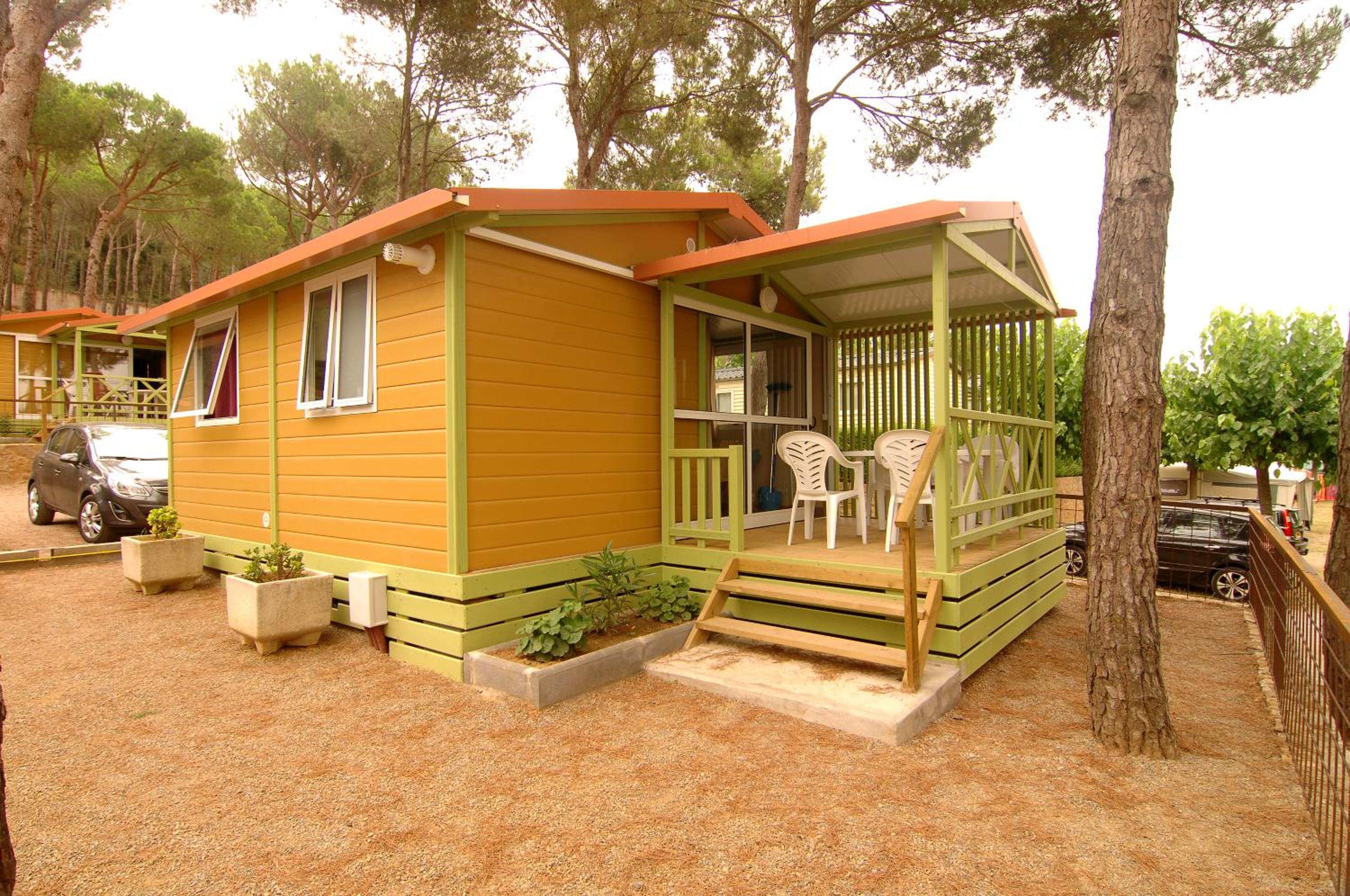 Two-Bedroom Bungalow (4 Adults) photo 3