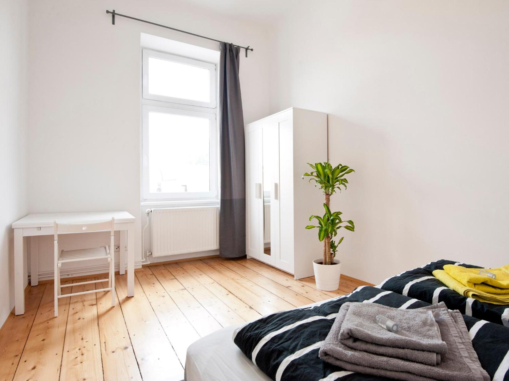 One-Bedroom Apartment photo 3