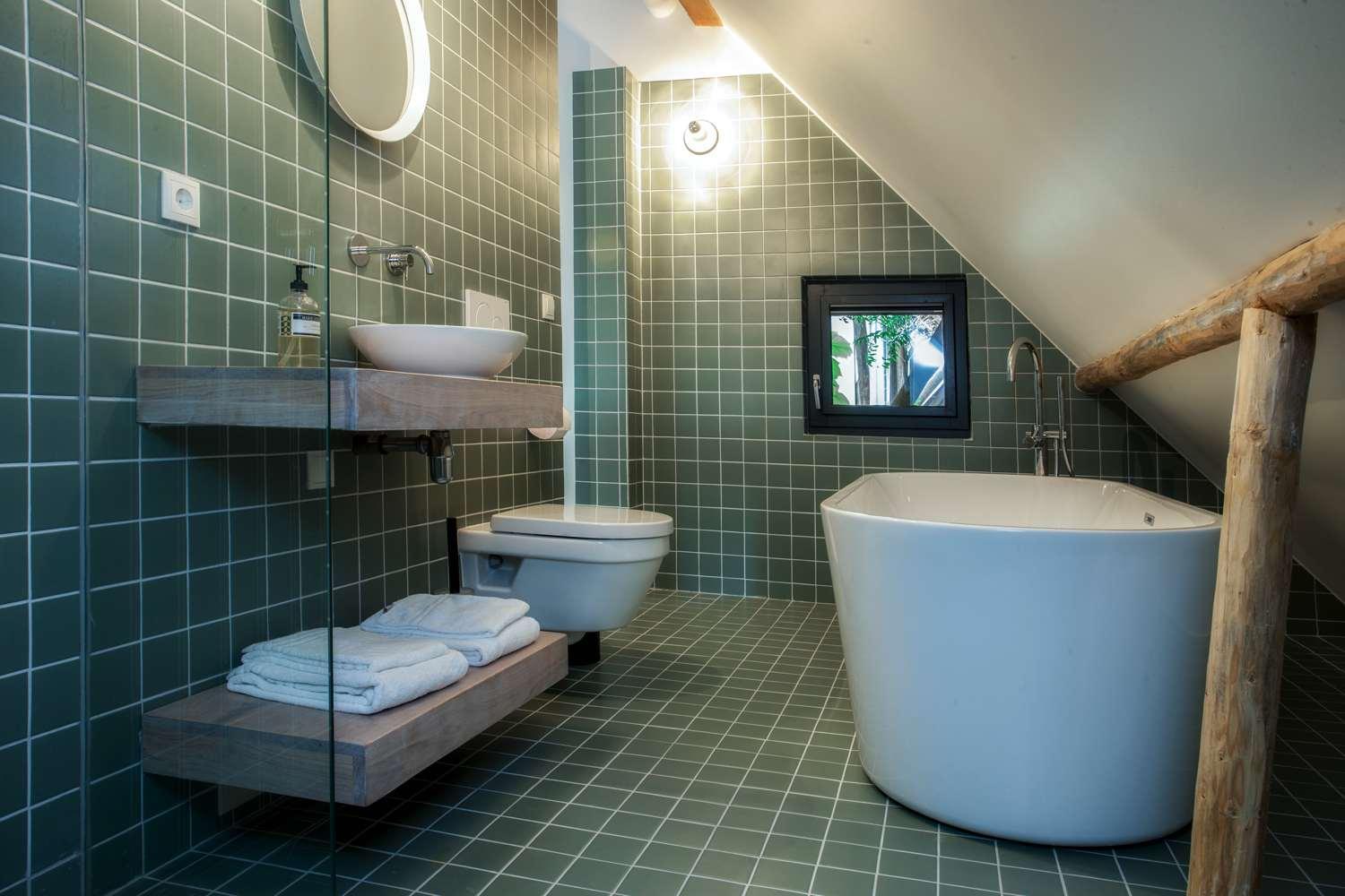 Twin Room with Bathroom - Photo 9