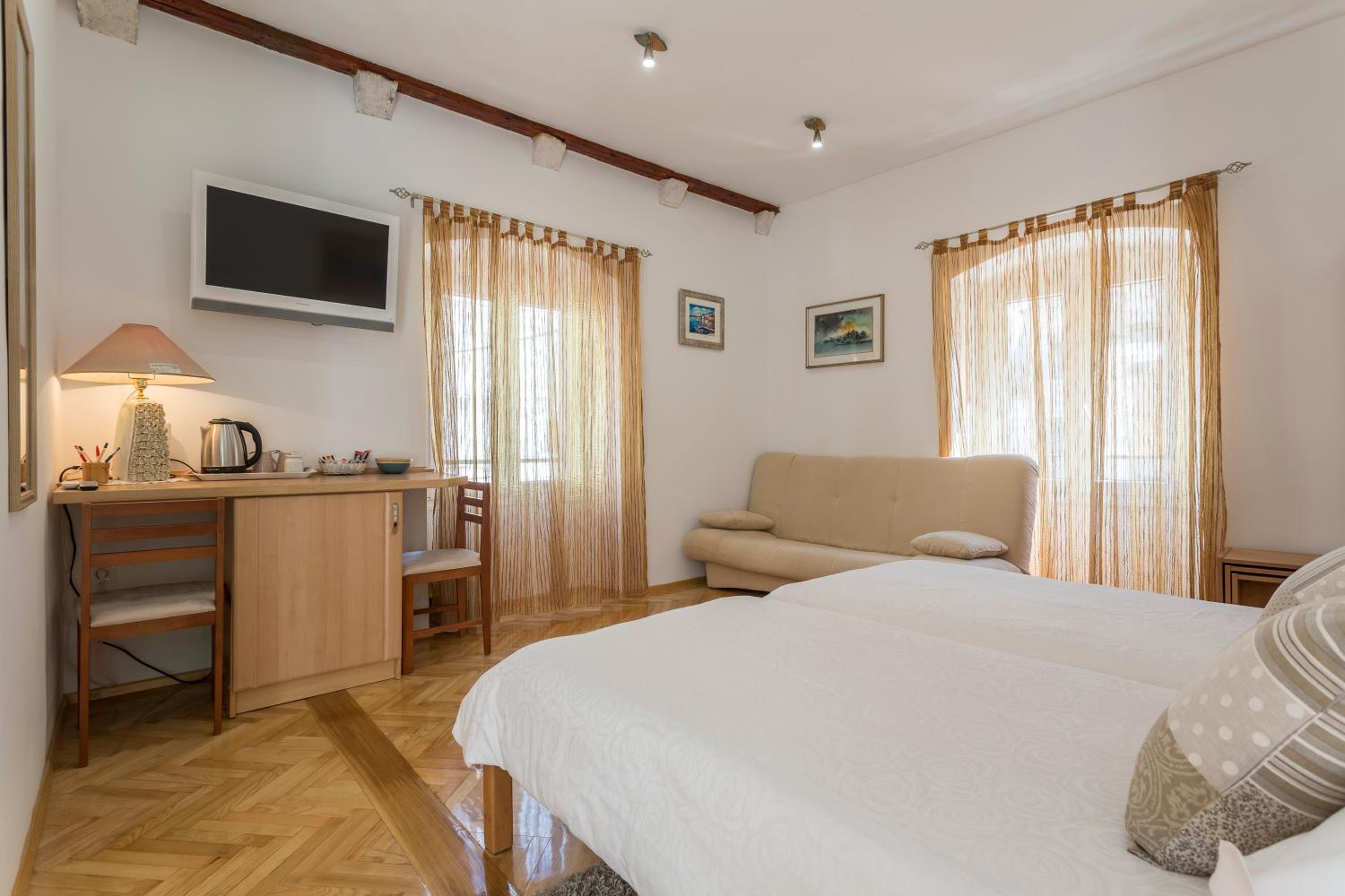 Comfort Double Room - Carrarina Poljana 1