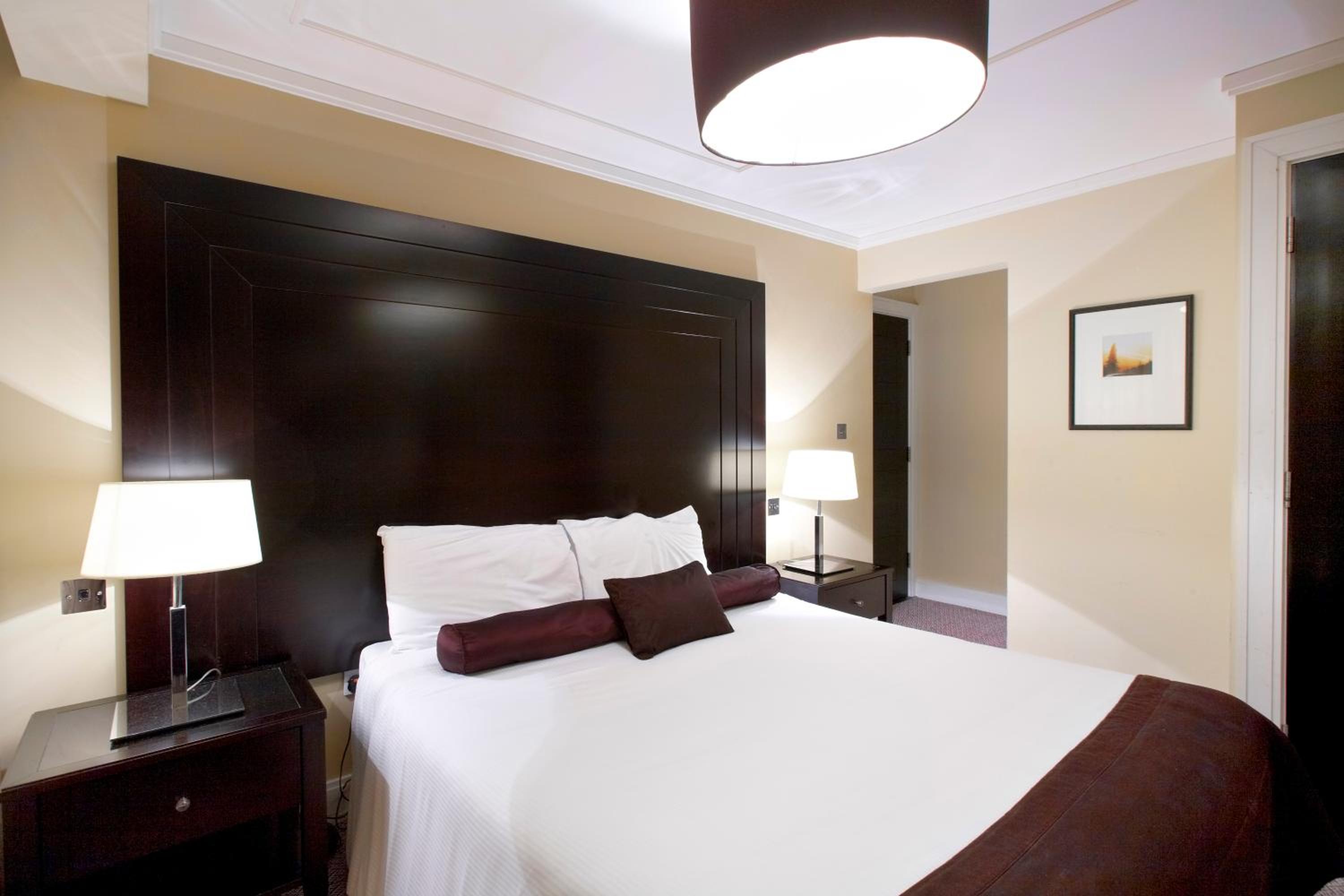 Two Bedroom Suite (4 Adults) - Photo 2