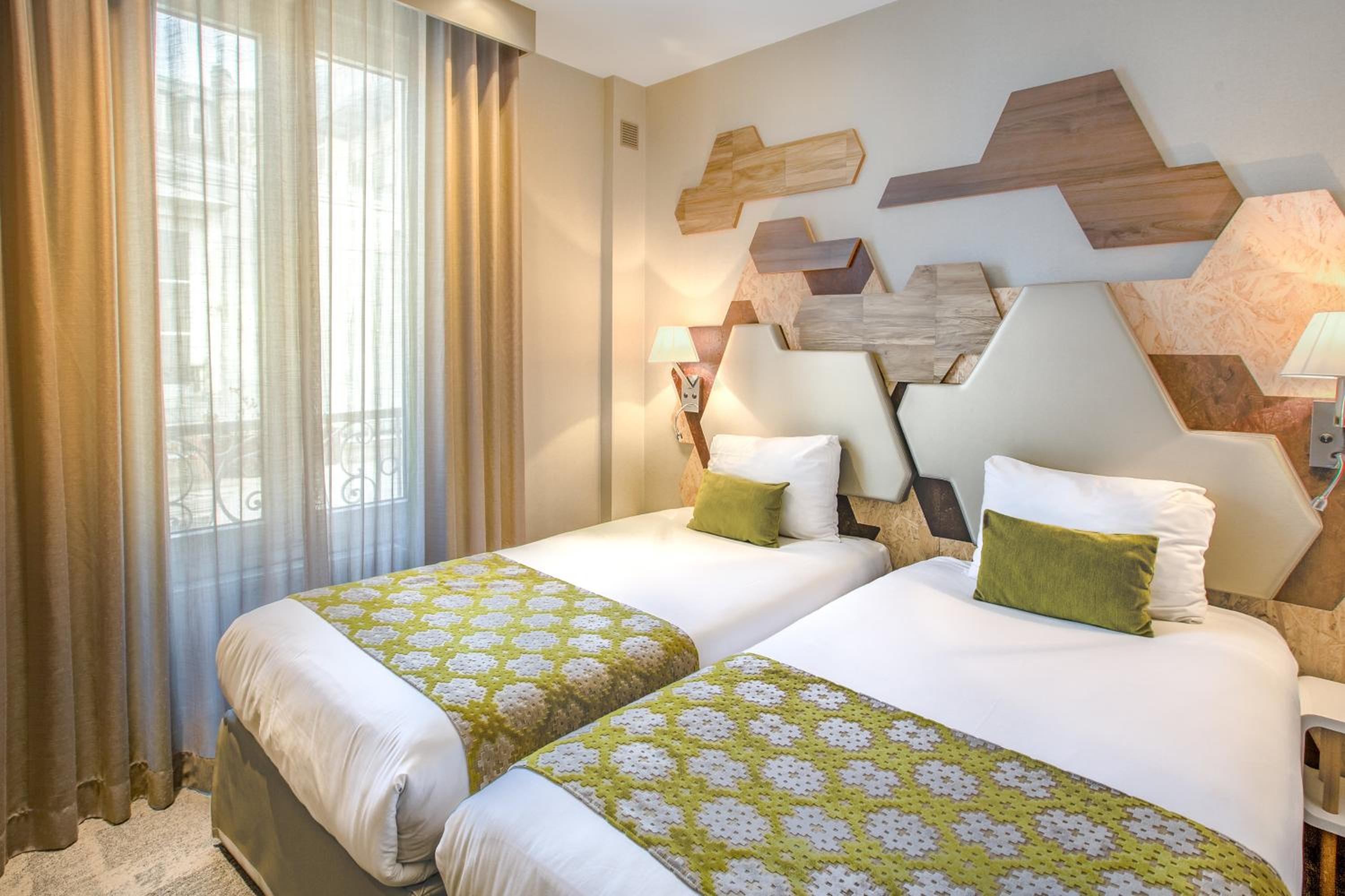 Standard Twin Room photo 1