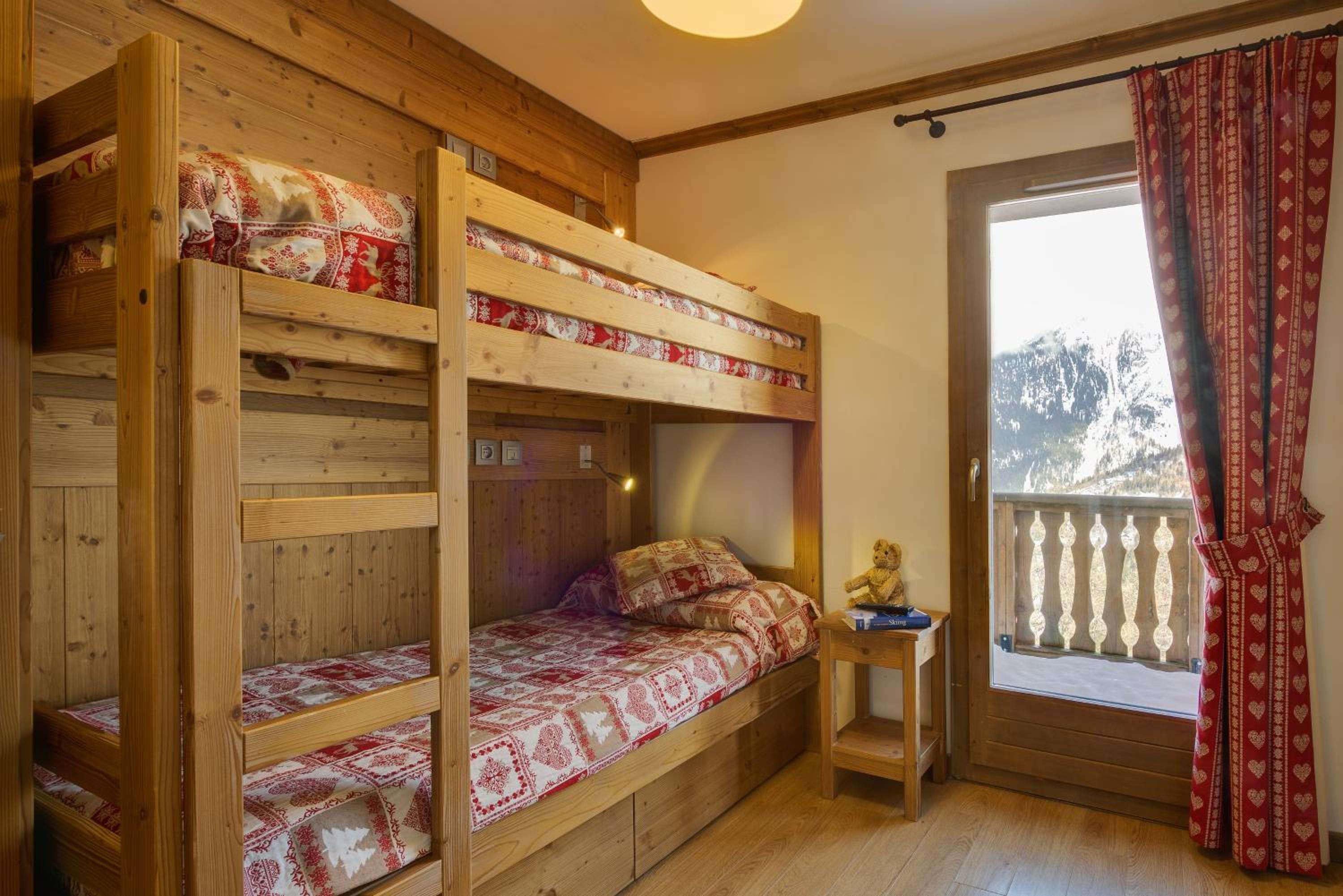 2间小屋客房公寓(可住宿4名成人 + 2名儿童),可使用SPA