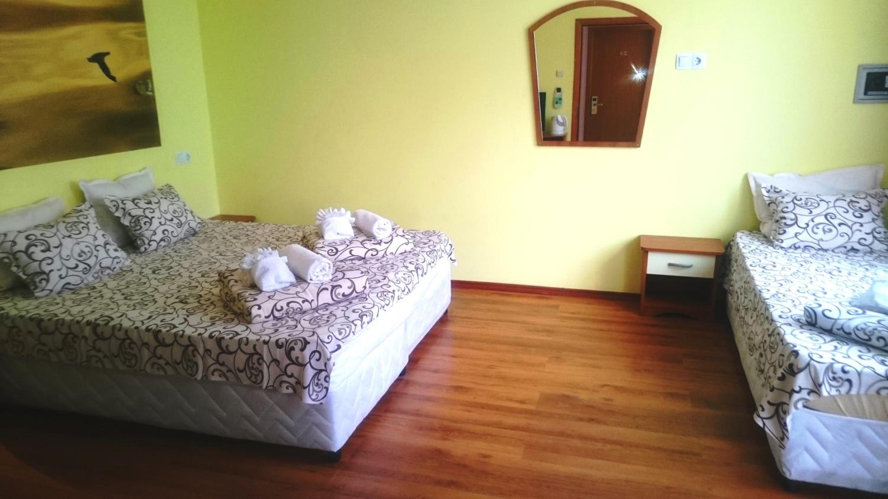Triple Room