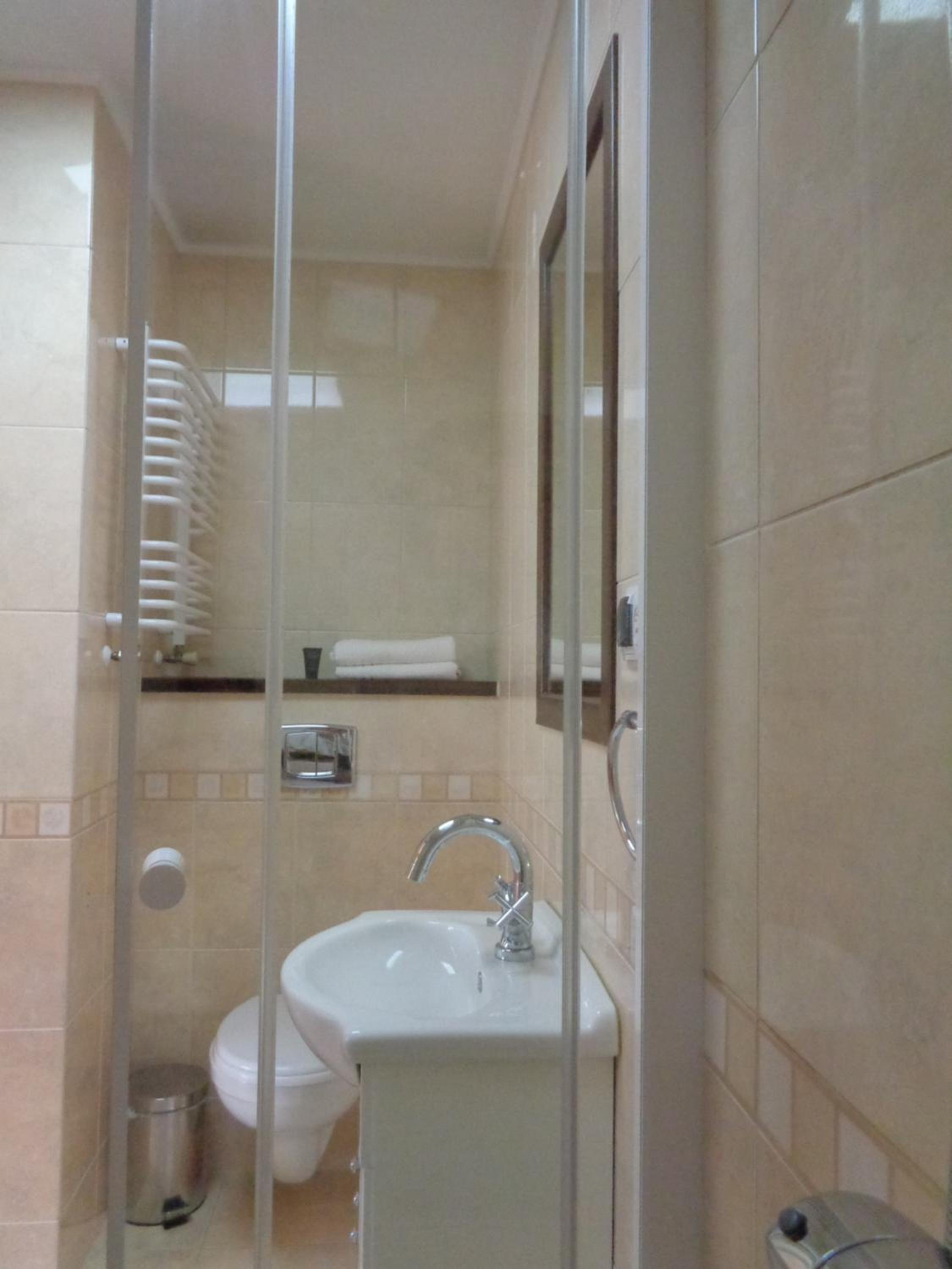 Deluxe Double Room with Balcony photo 2