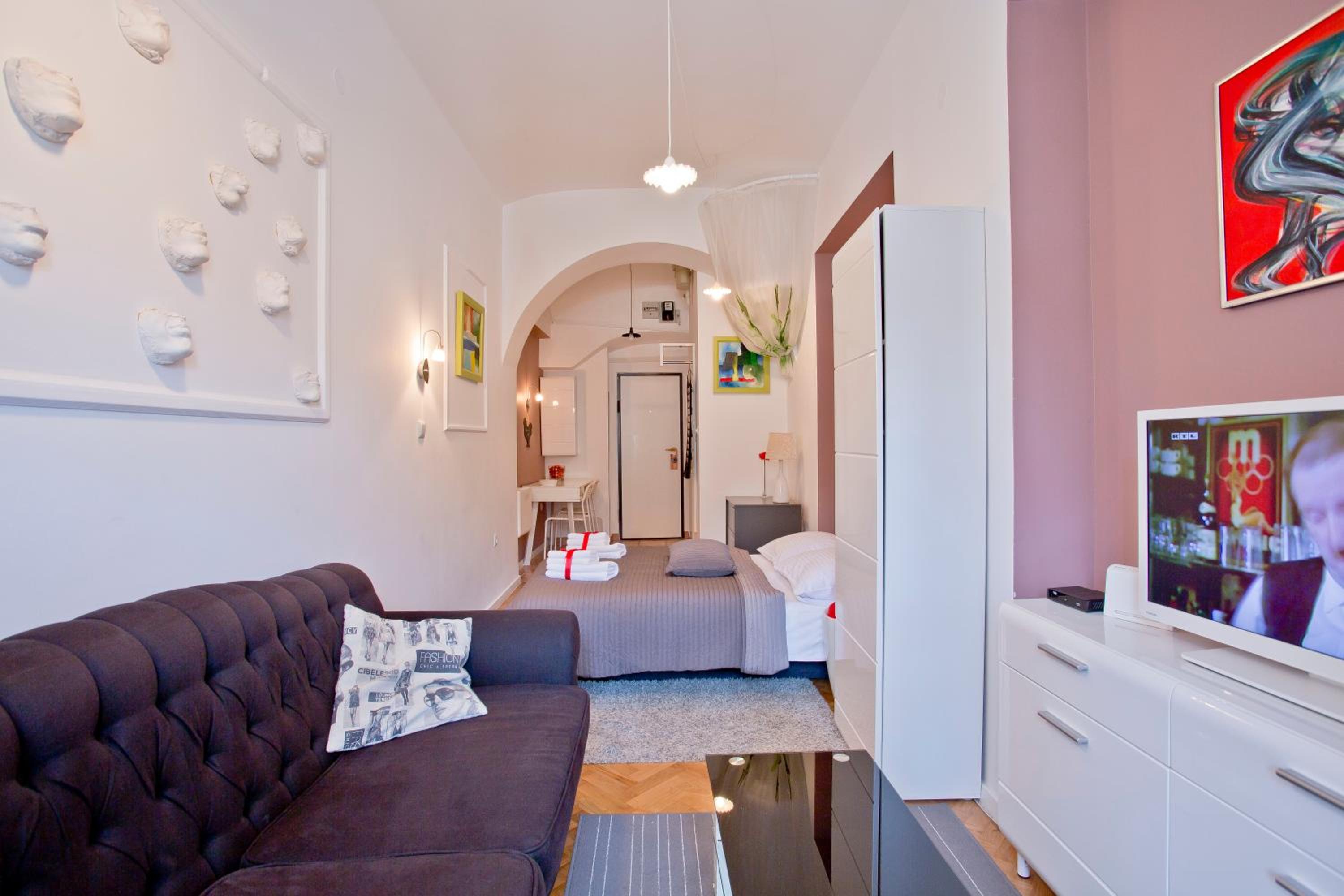 Standard Double Room - Photo 2