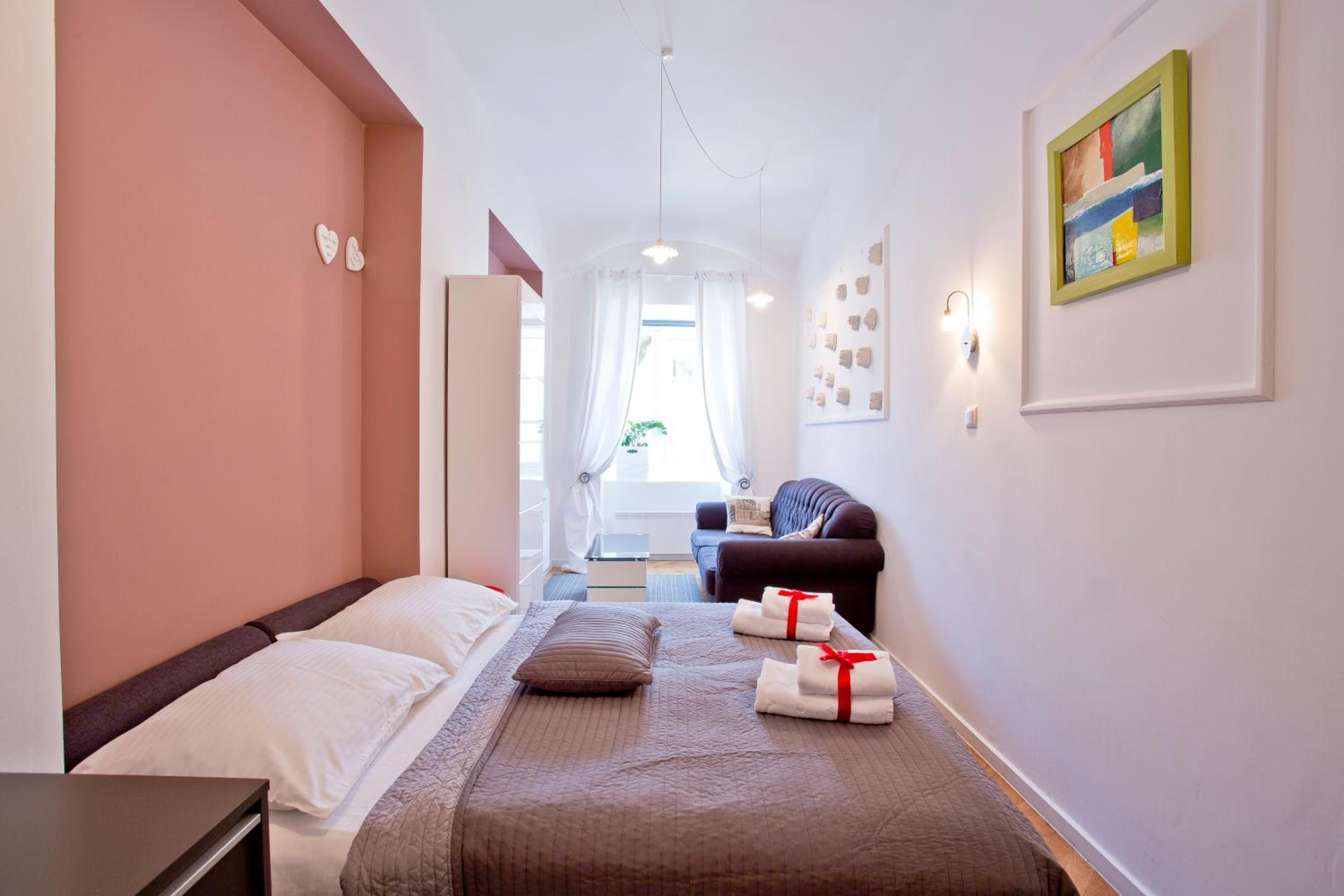 Standard Double Room - Photo 1