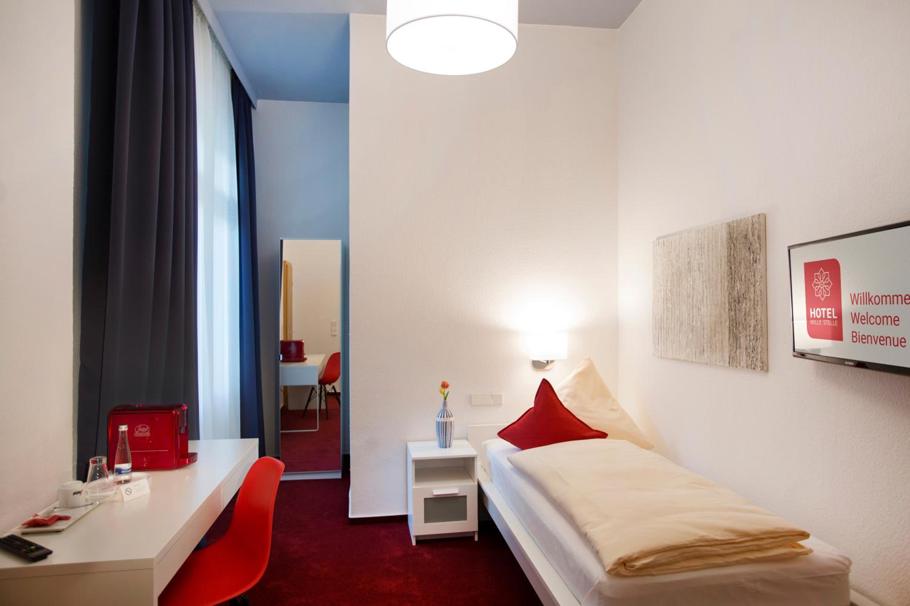 Single Room photo 2