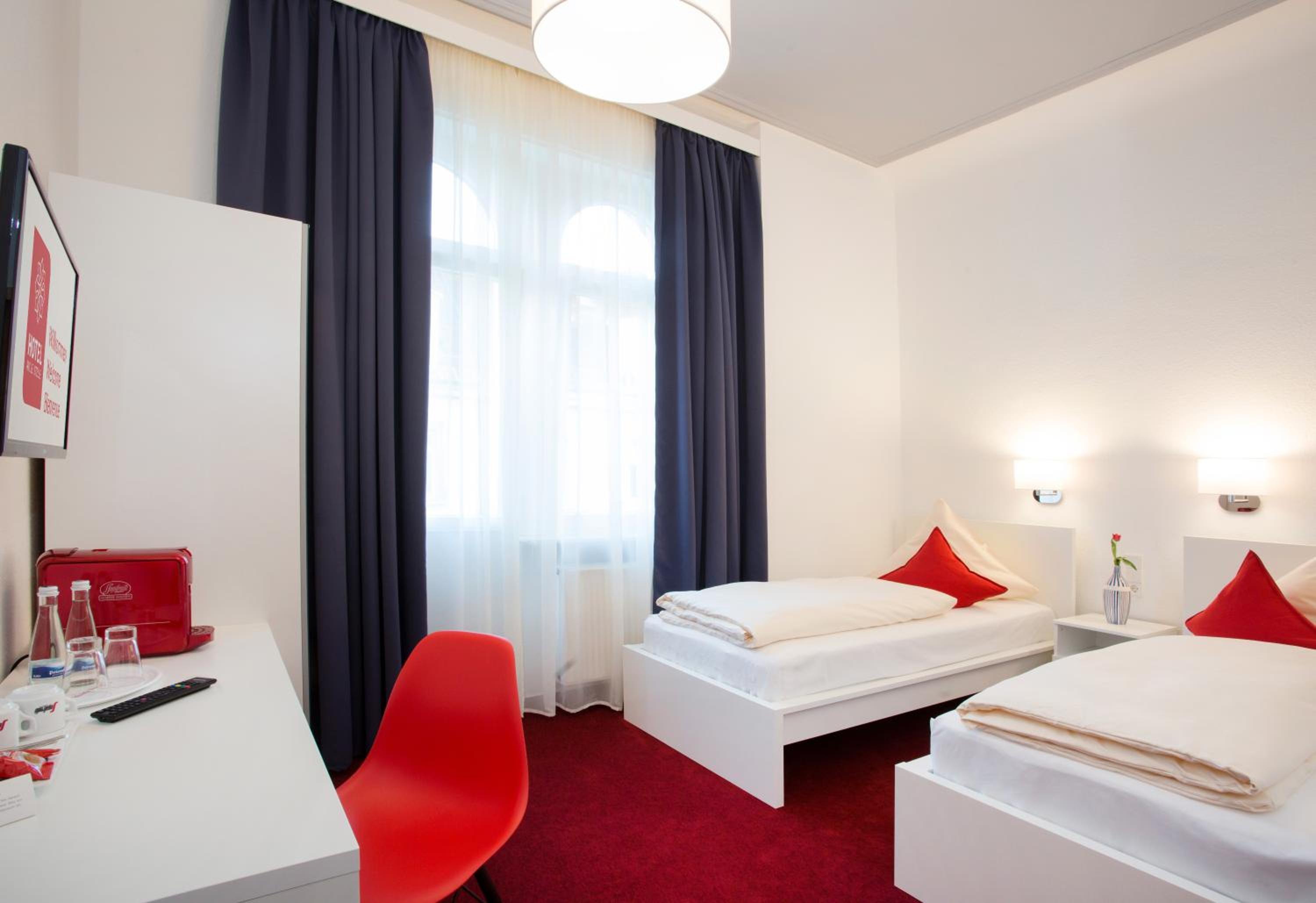 Twin Room photo 2