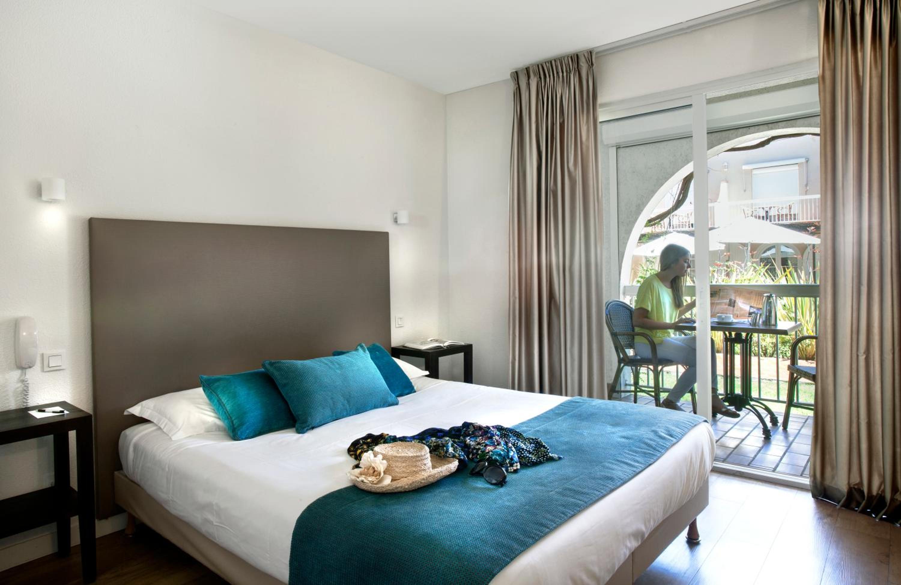Double Room with Terrace - Photo 6