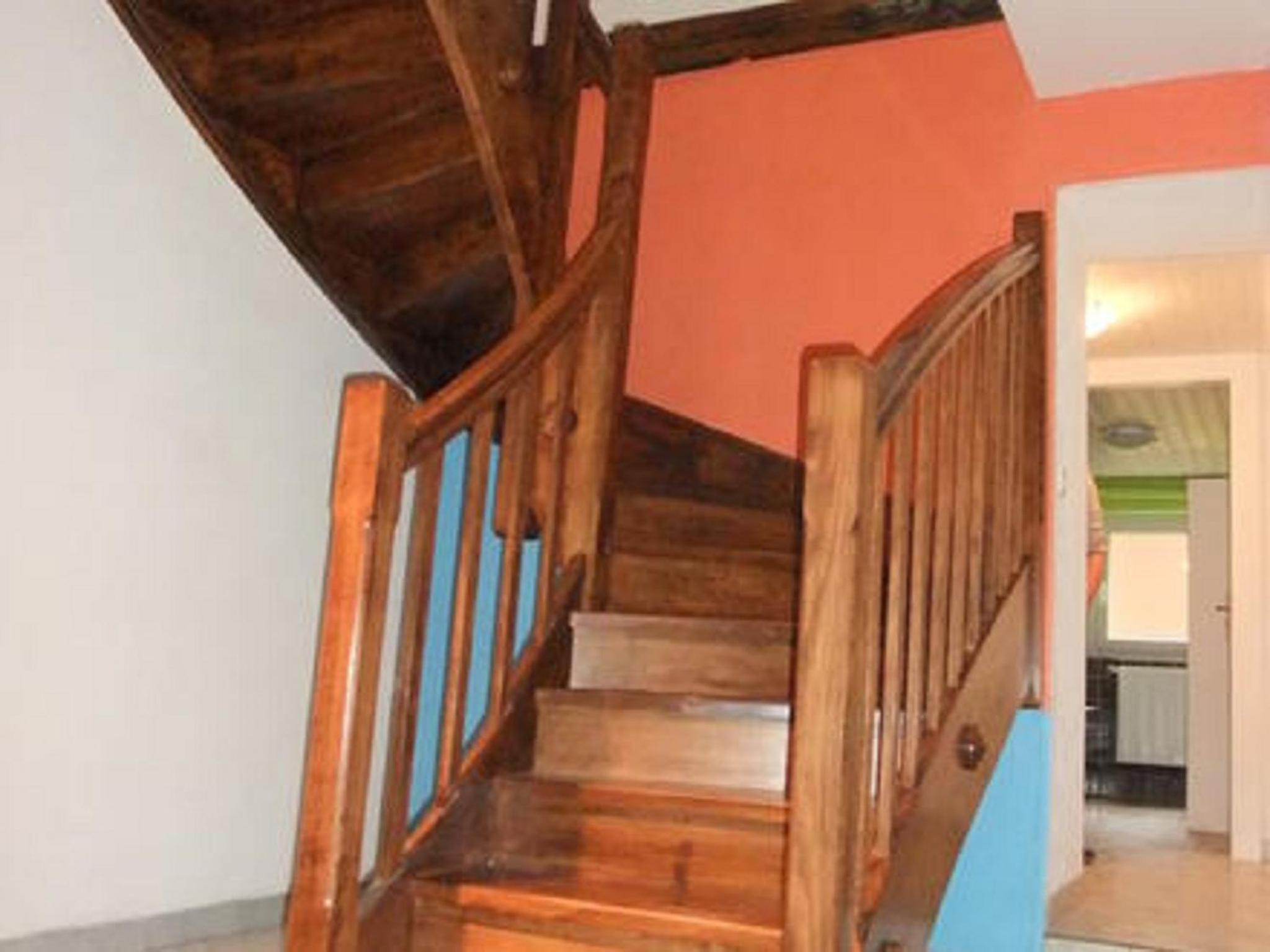 Three-Bedroom House - Photo 10
