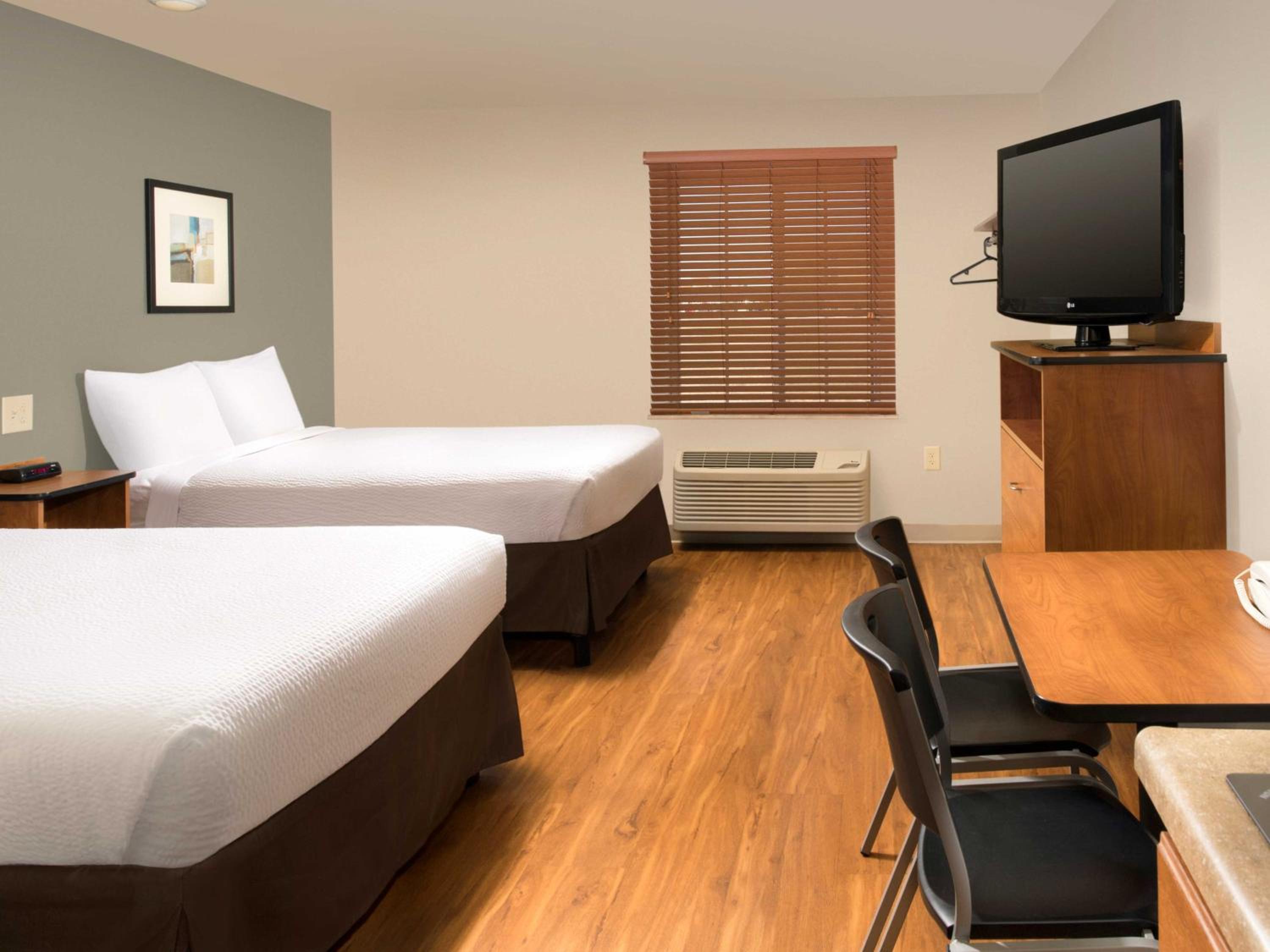 Double Room with Two Double Beds - Non-Smoking photo 1