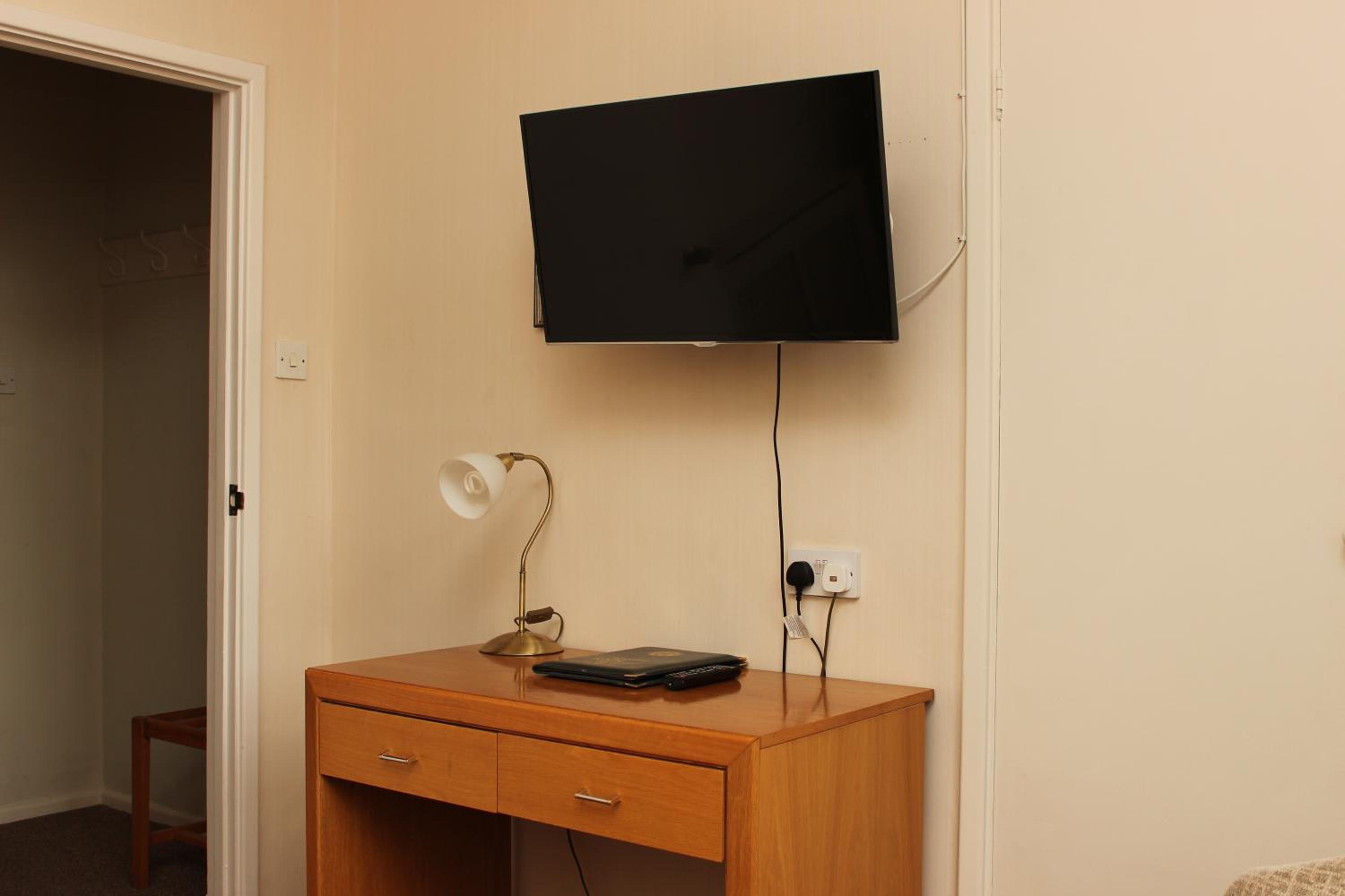 Double Room (1 Adult) photo 3