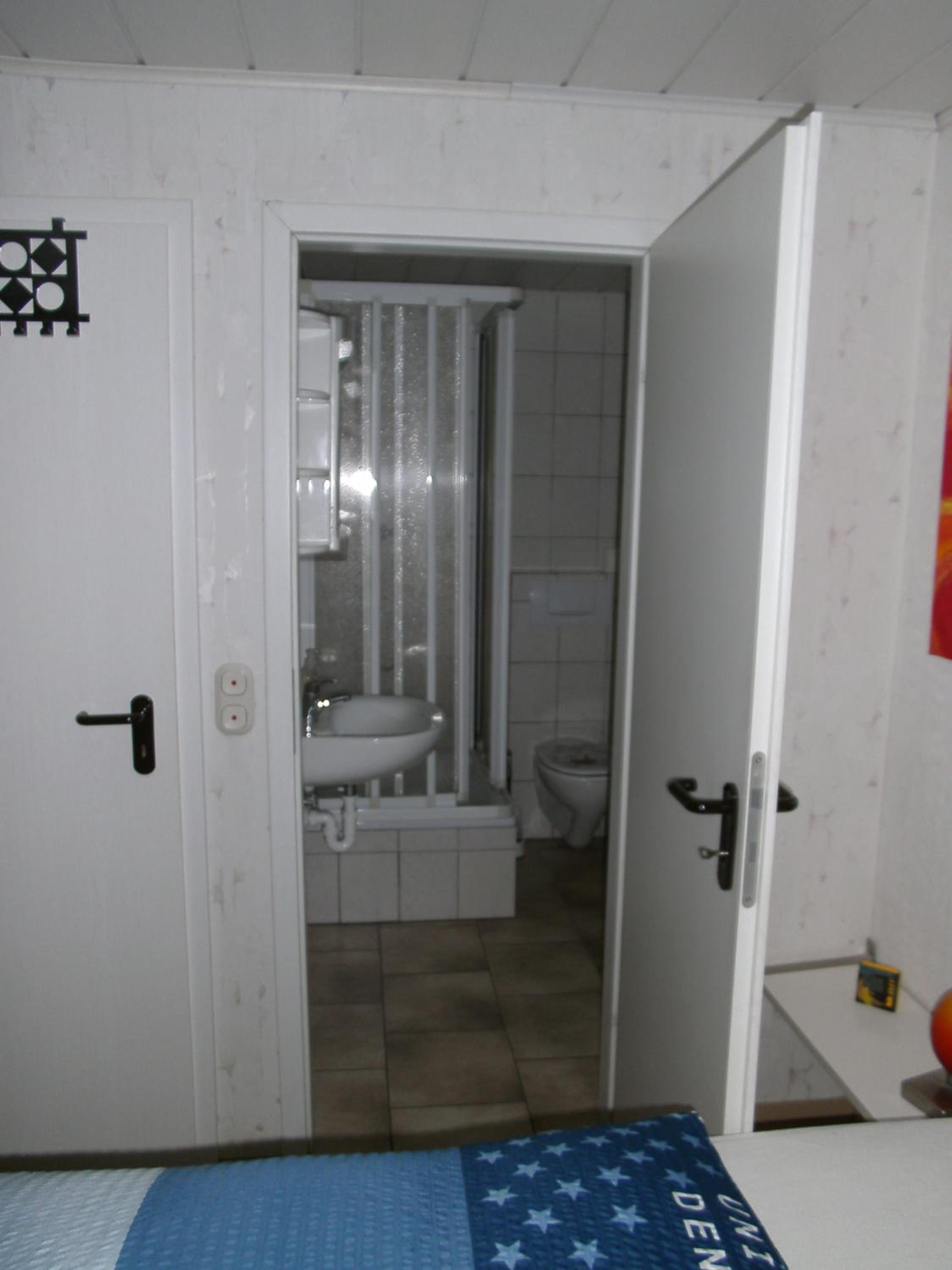 One-Bedroom Apartment photo 3