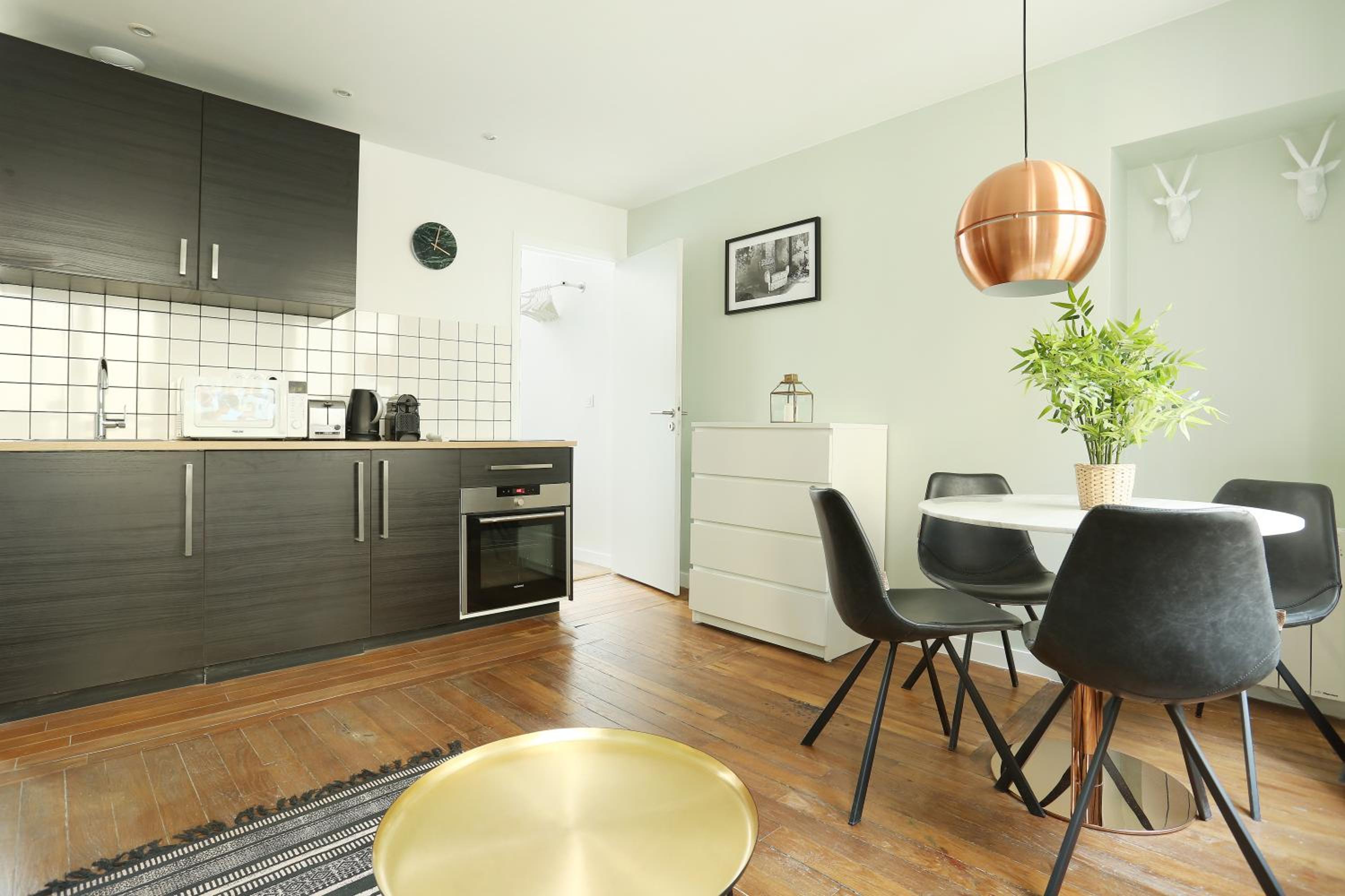 Apartment photo 1