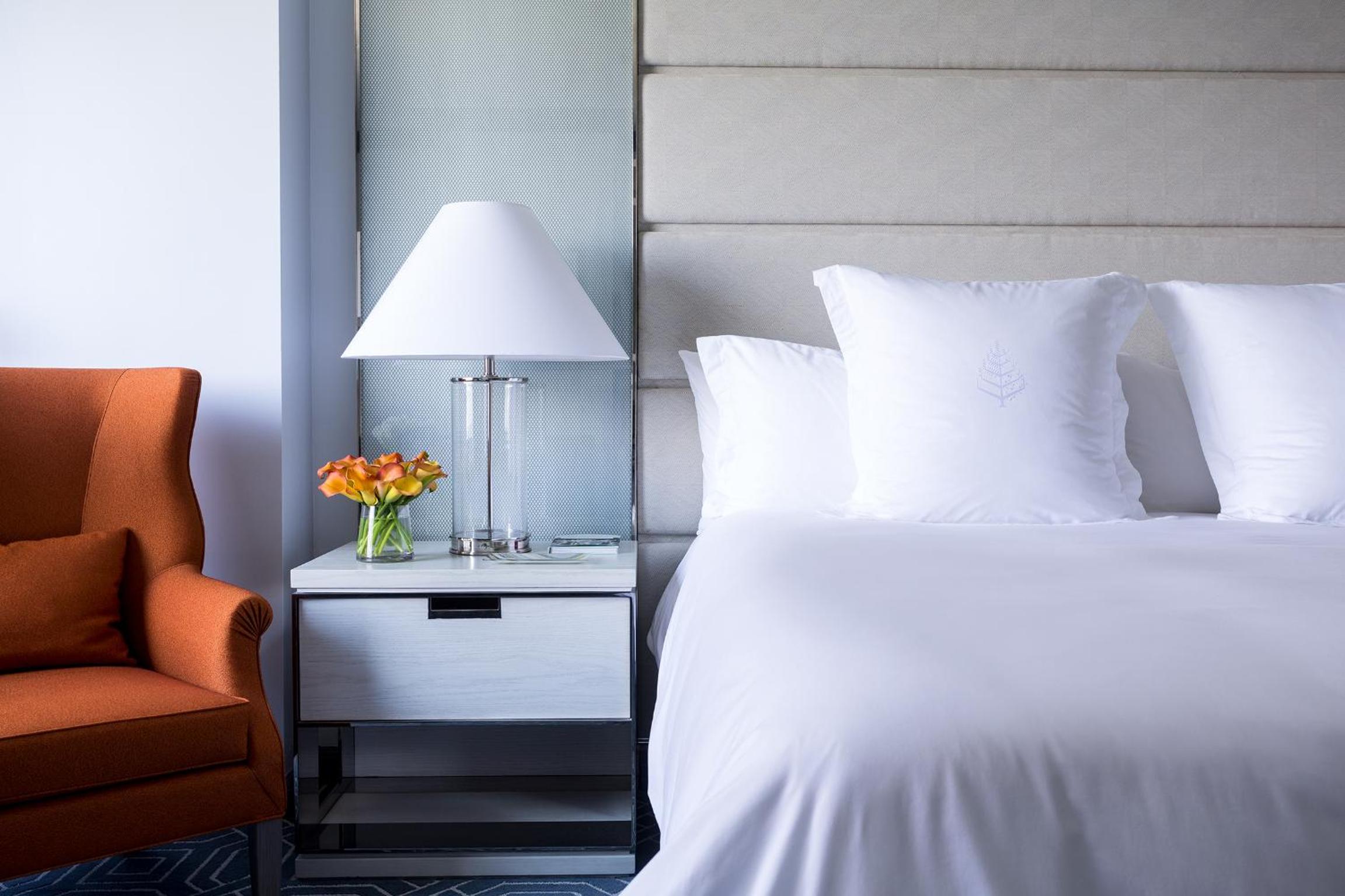 King Room Midtown Premier