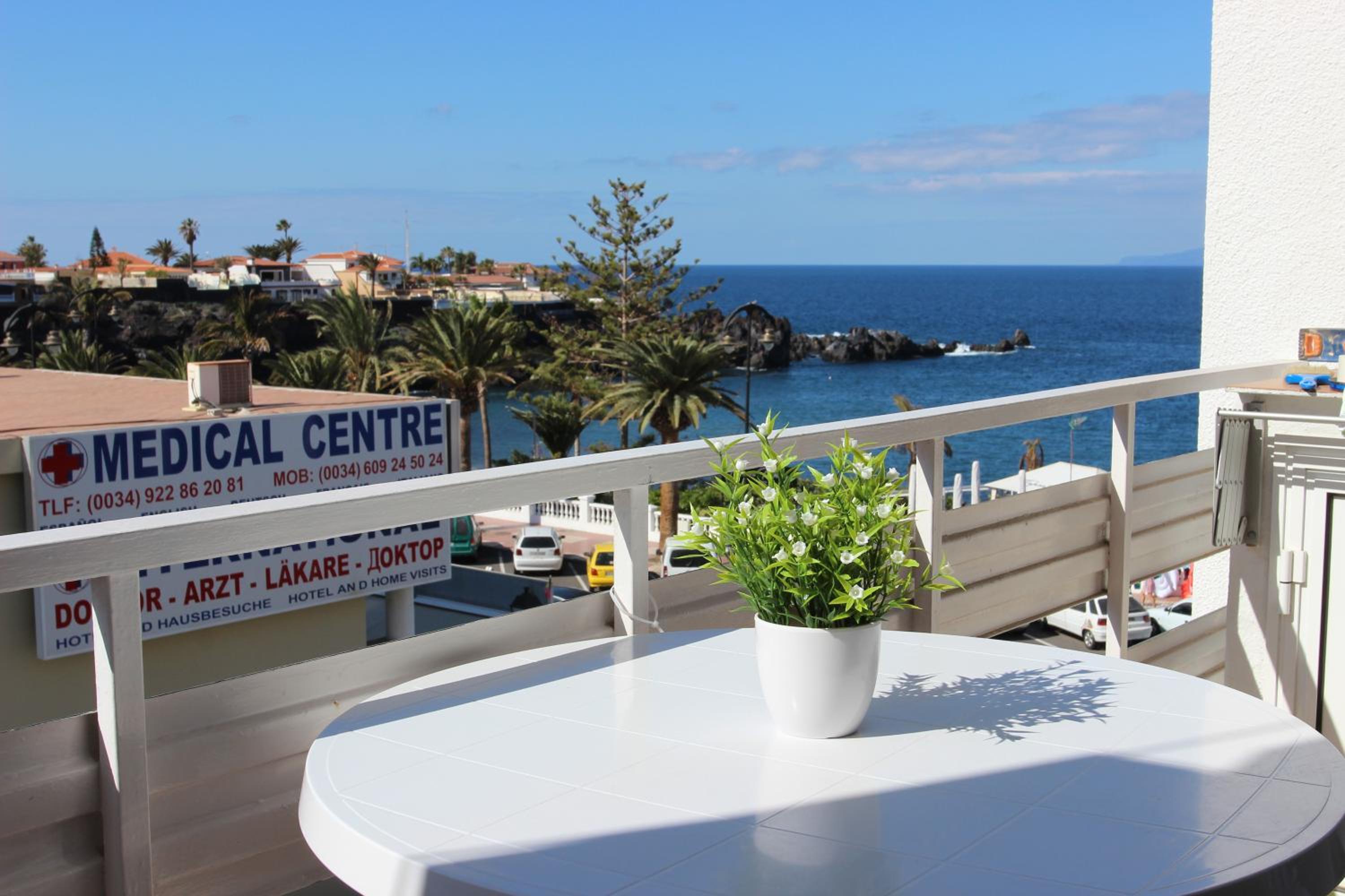 Apartment with Sea View thumbnail 5