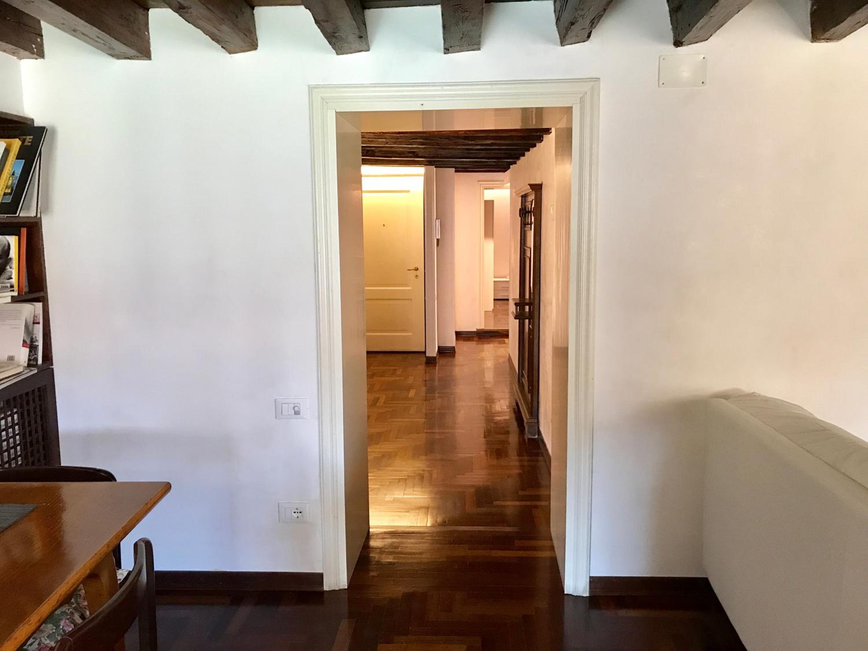 Deluxe Apartment photo 1