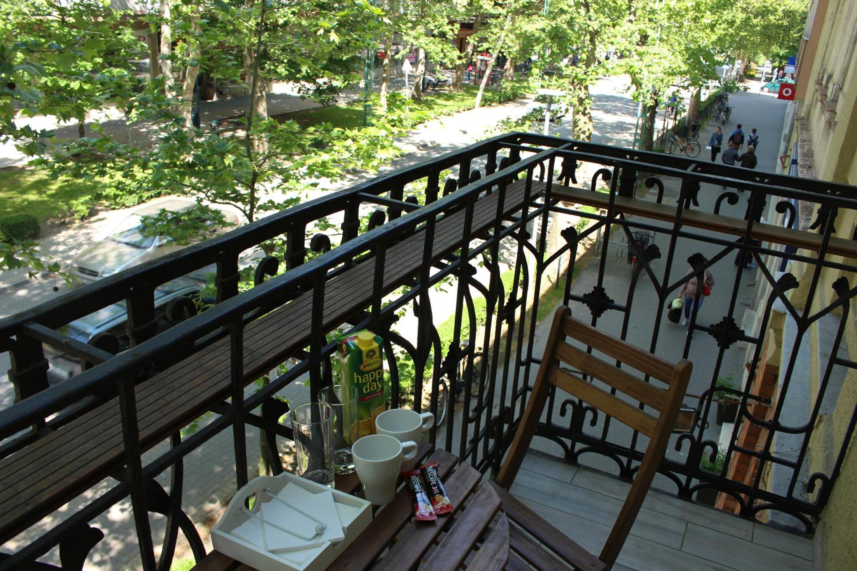 Studio Apartment - Photo 20