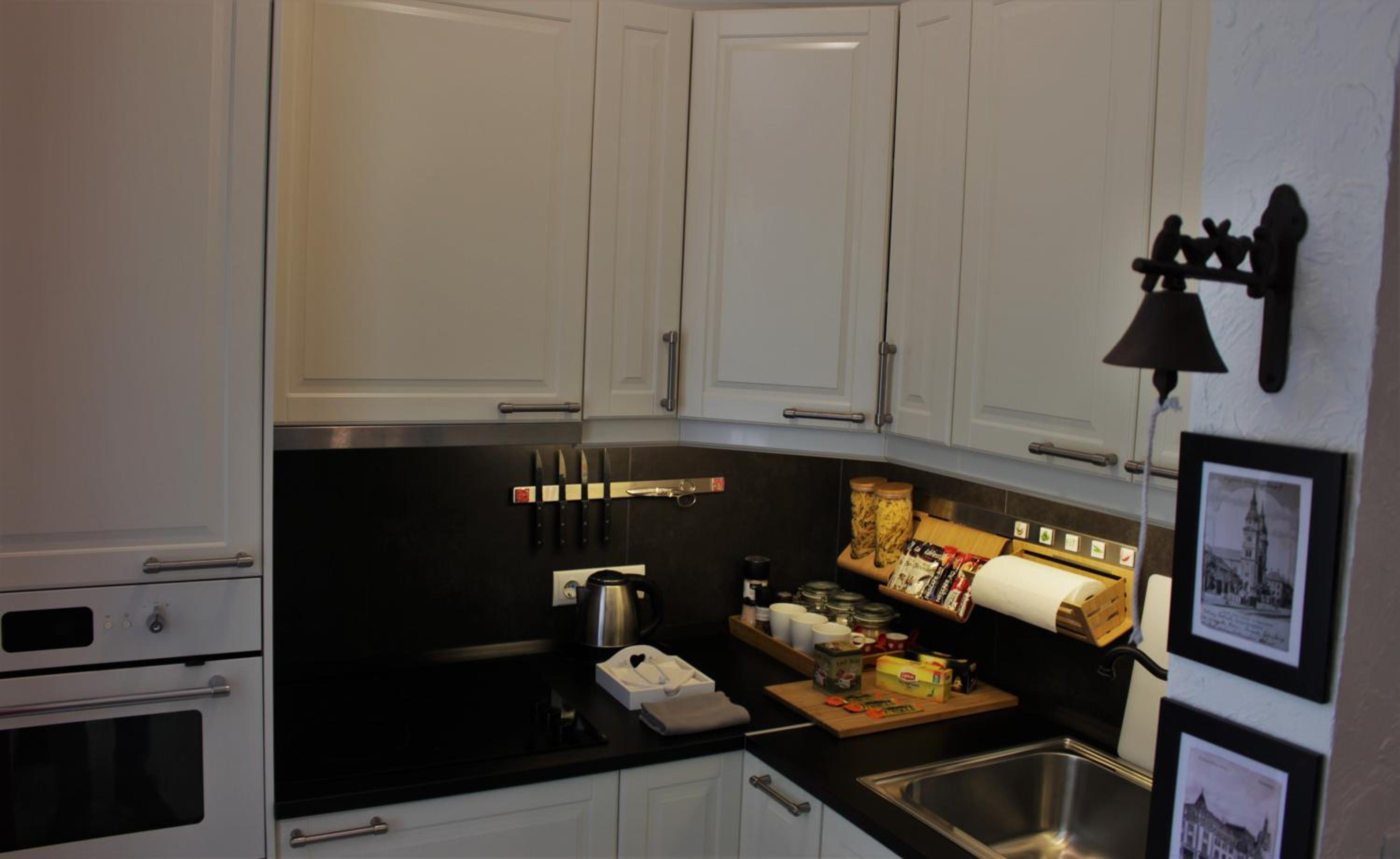Studio Apartment - Photo 48